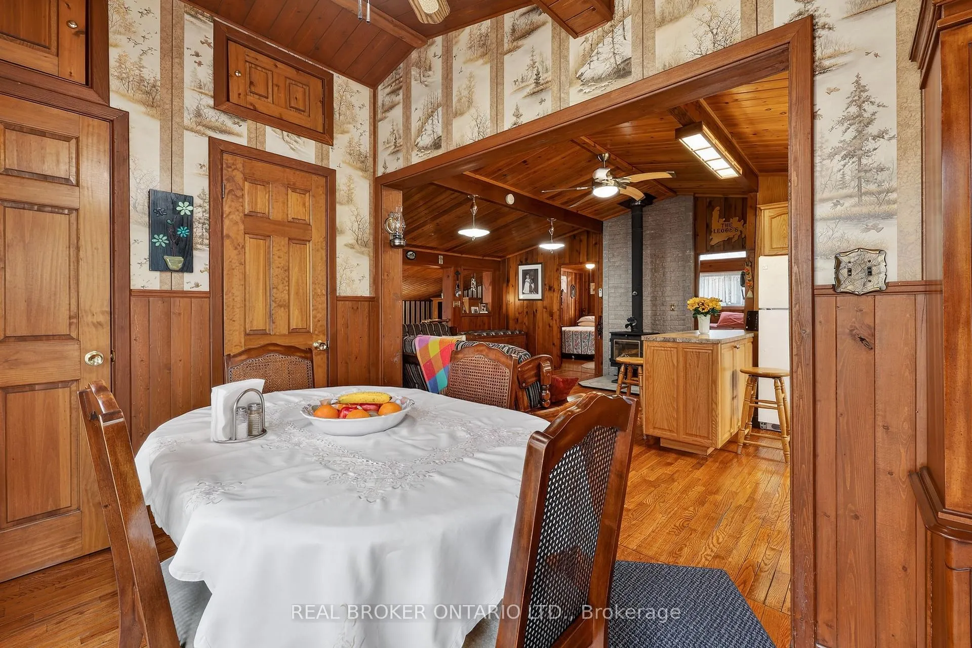 Photo 14 of 7862 Park Lane Crescent, Ramara, Rural Ramara — HOMEH