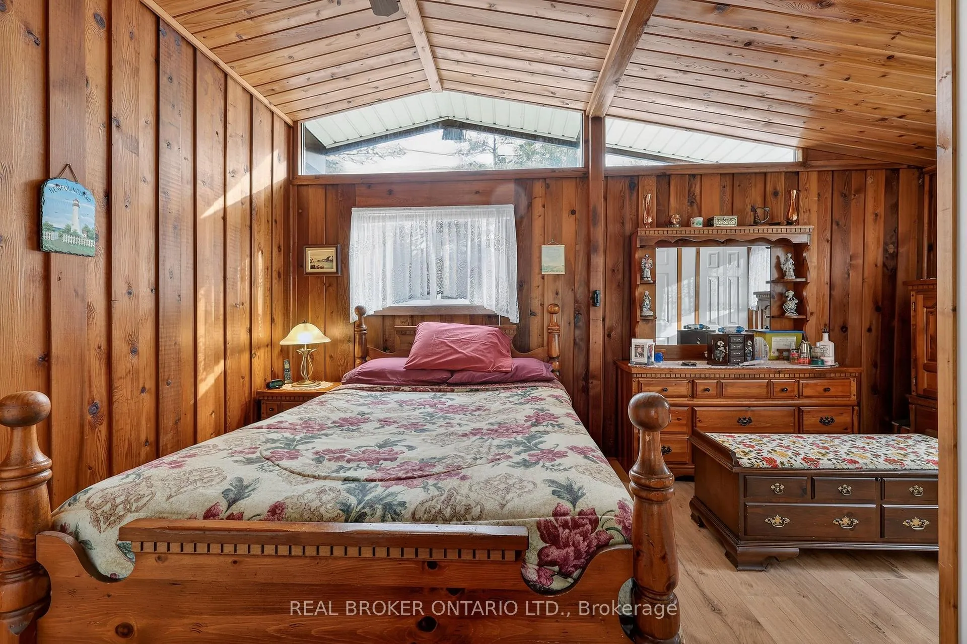 Photo 15 of 7862 Park Lane Crescent, Ramara, Rural Ramara — HOMEH