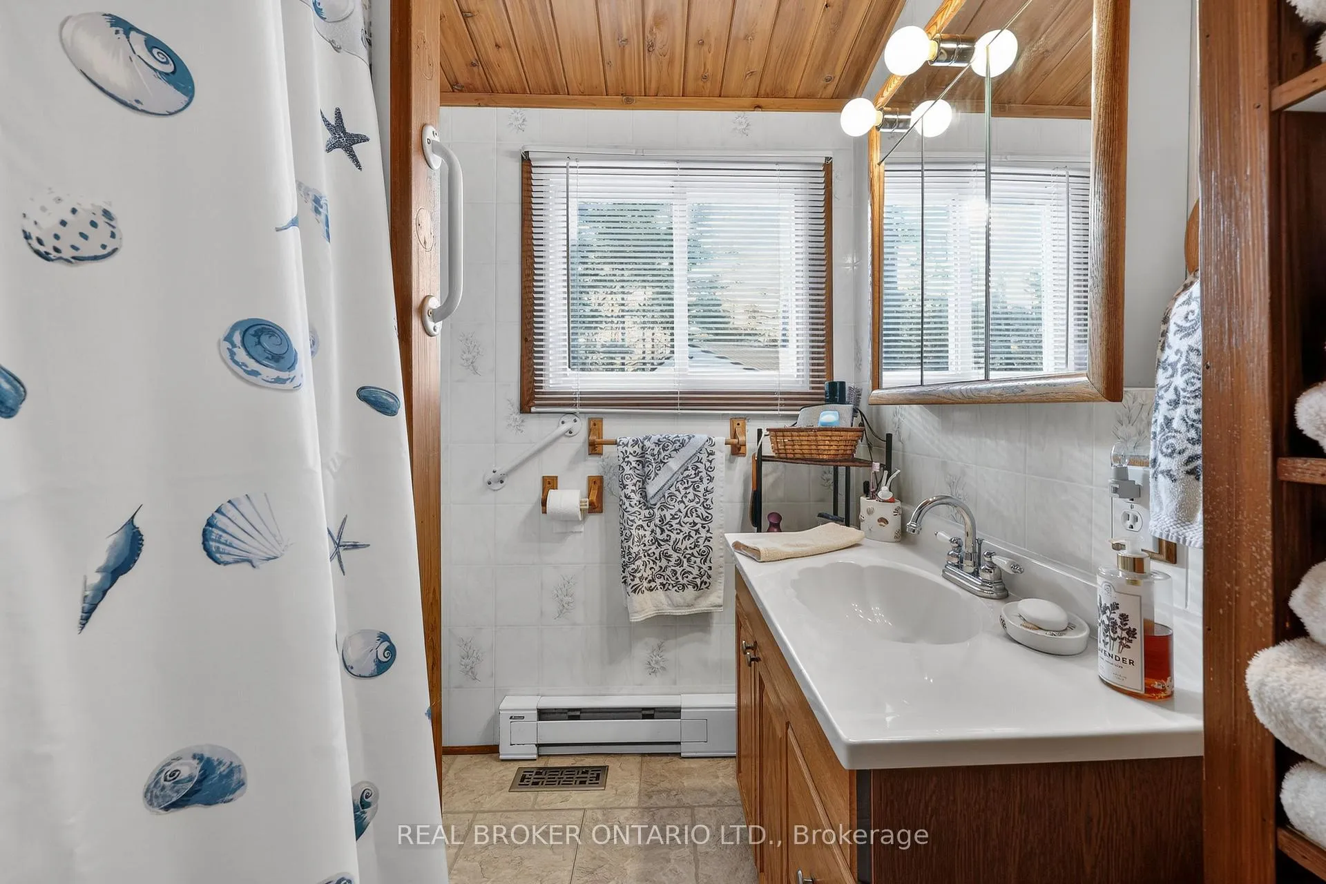 Photo 18 of 7862 Park Lane Crescent, Ramara, Rural Ramara — HOMEH