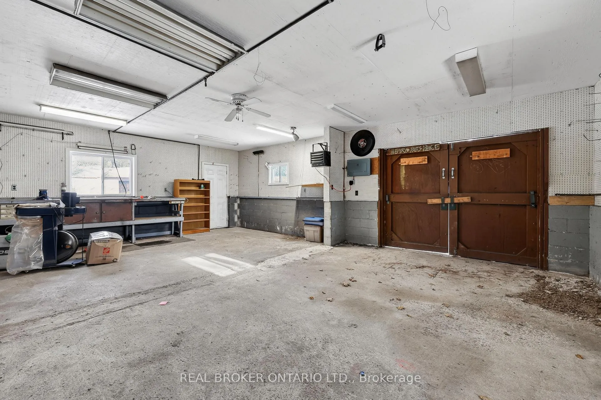 Photo 23 of 7862 Park Lane Crescent, Ramara, Rural Ramara — HOMEH
