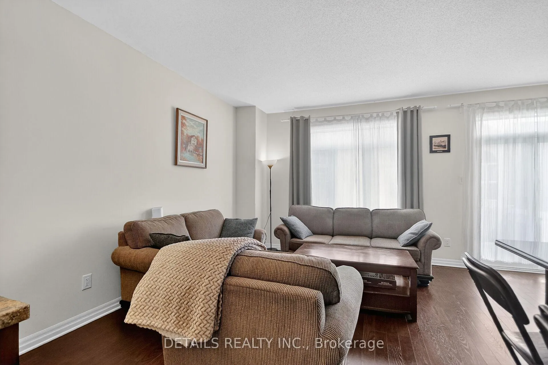 Photo 17 of 124 Overberg Way, Ottawa, Kanata - Emerald Meadows/Trailwest — HOMEH