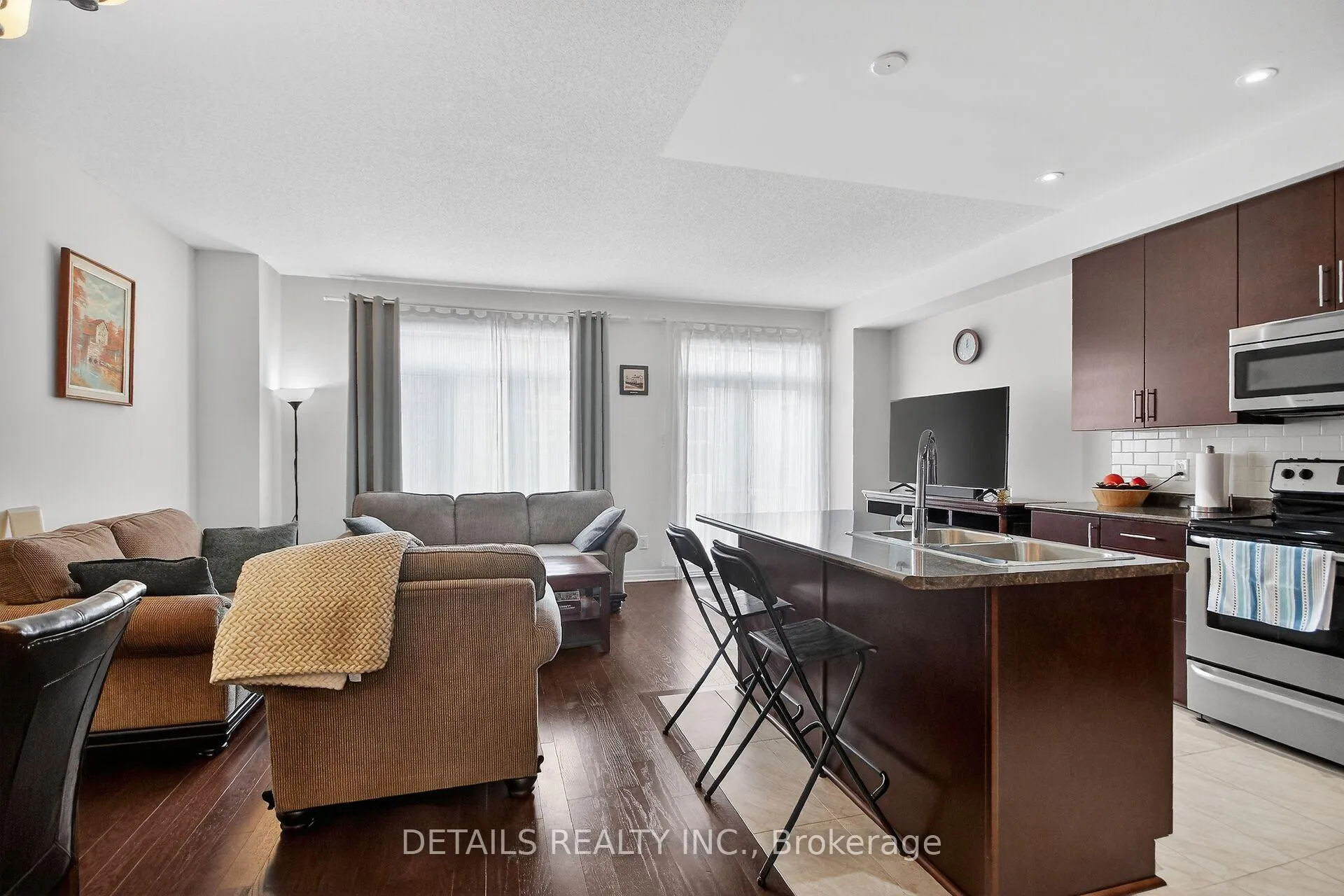 Photo 18 of 124 Overberg Way, Ottawa, Kanata - Emerald Meadows/Trailwest — HOMEH