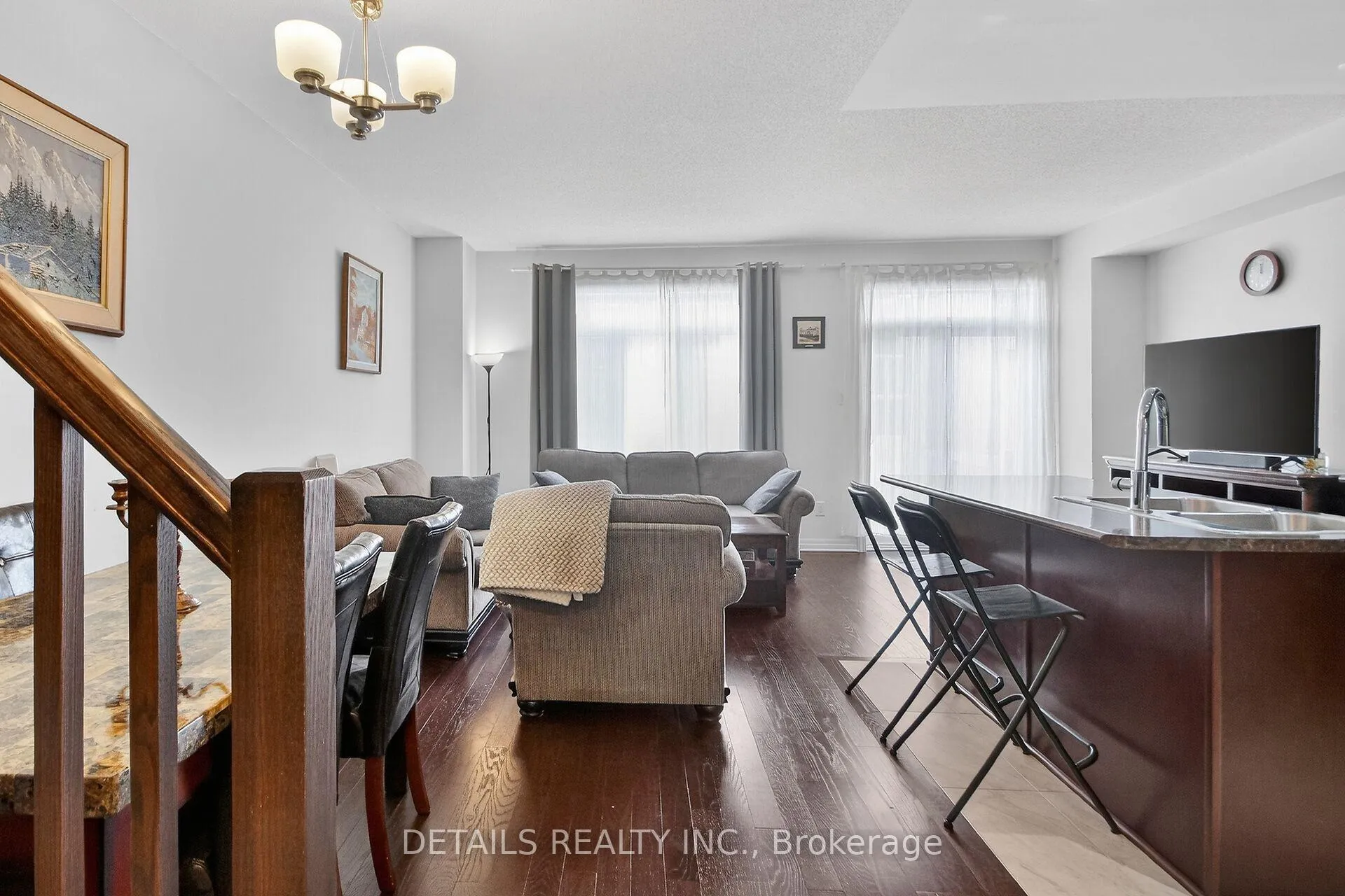 Photo 19 of 124 Overberg Way, Ottawa, Kanata - Emerald Meadows/Trailwest — HOMEH