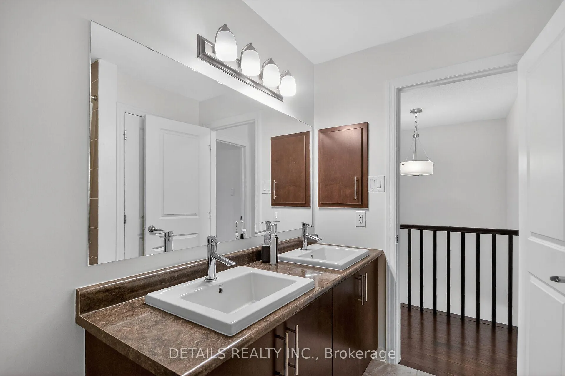 Photo 20 of 124 Overberg Way, Ottawa, Kanata - Emerald Meadows/Trailwest — HOMEH
