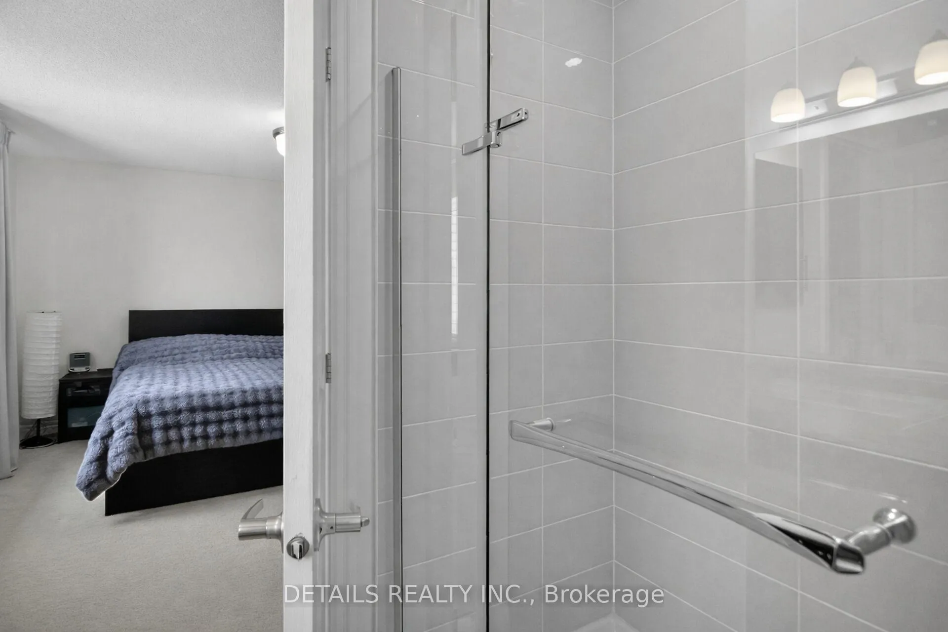 Photo 31 of 124 Overberg Way, Ottawa, Kanata - Emerald Meadows/Trailwest — HOMEH