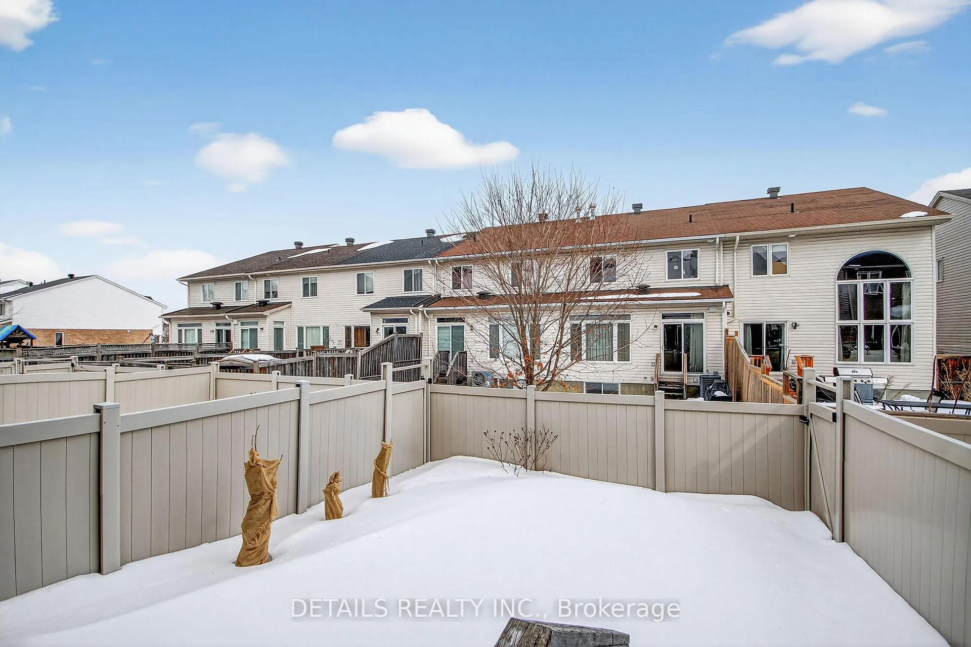 Photo 35 of 124 Overberg Way, Ottawa, Kanata - Emerald Meadows/Trailwest — HOMEH