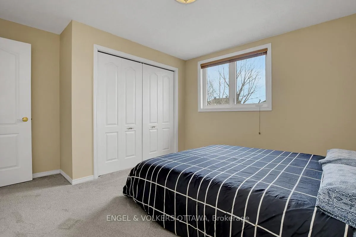 Photo 34 of 7 Condie Street W, Ottawa, Centrepointe — HOMEH