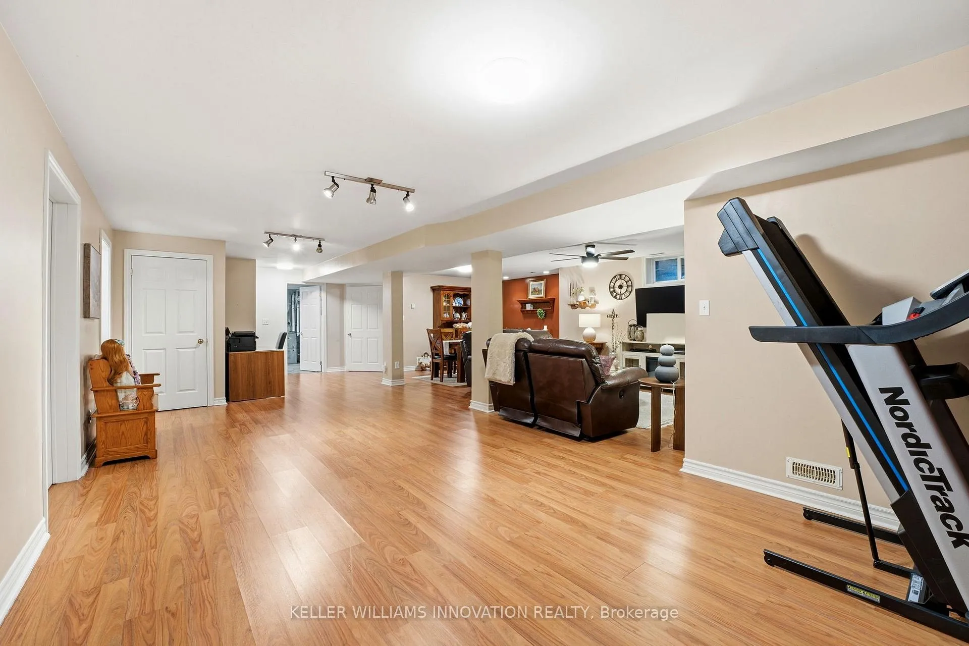 Photo 28 of 125 Donegan Street W, North Perth, Listowel — HOMEH