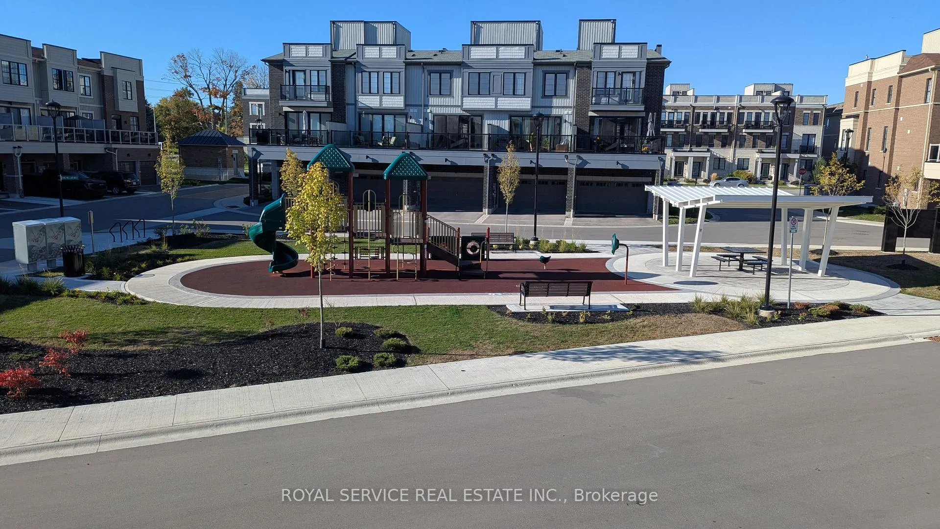 Photo 21 of 114 King William Way, Clarington, Bowmanville — HOMEH