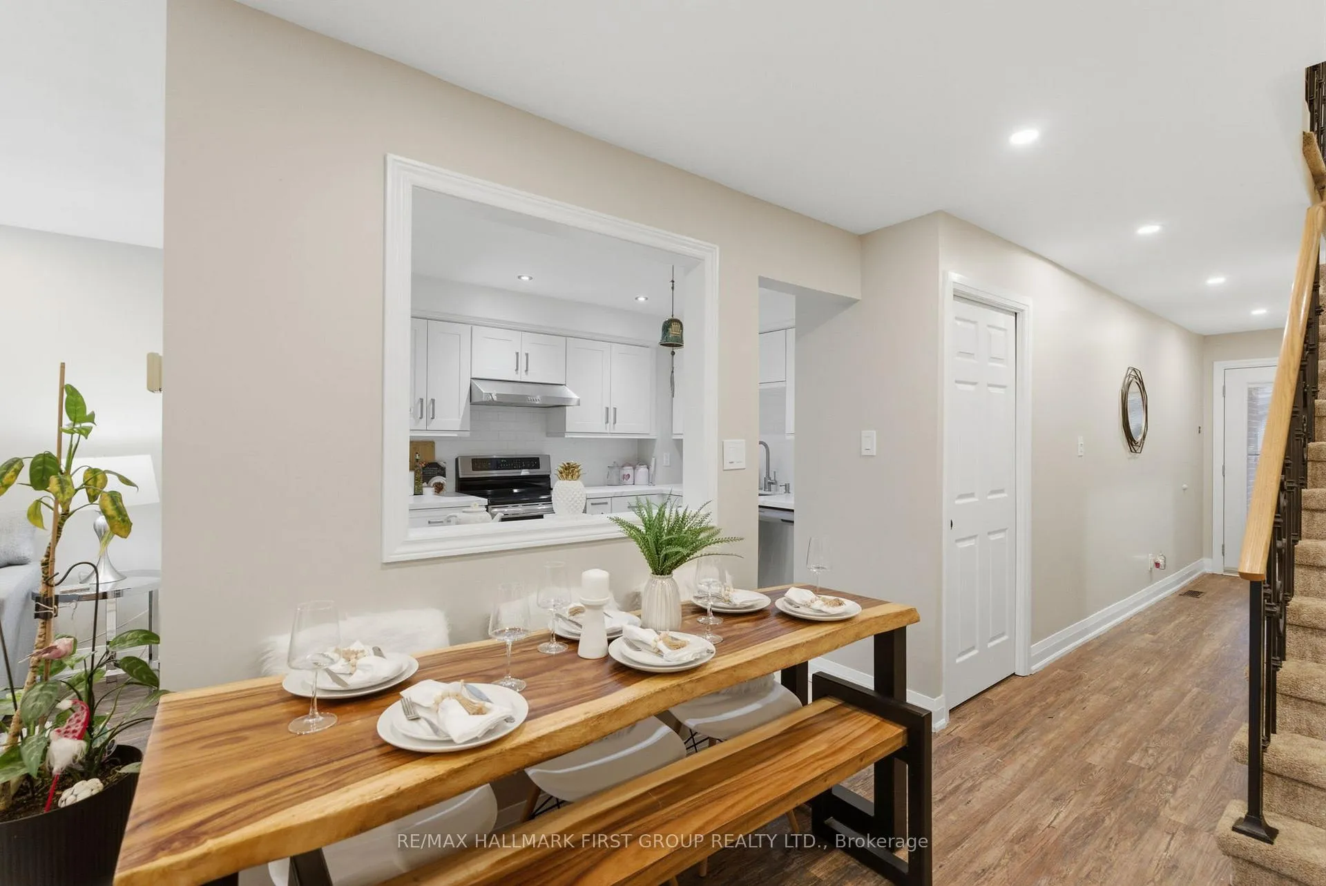 Photo 15 of Unit 61, 61 Foster Crescent, Brampton, Brampton North — HOMEH