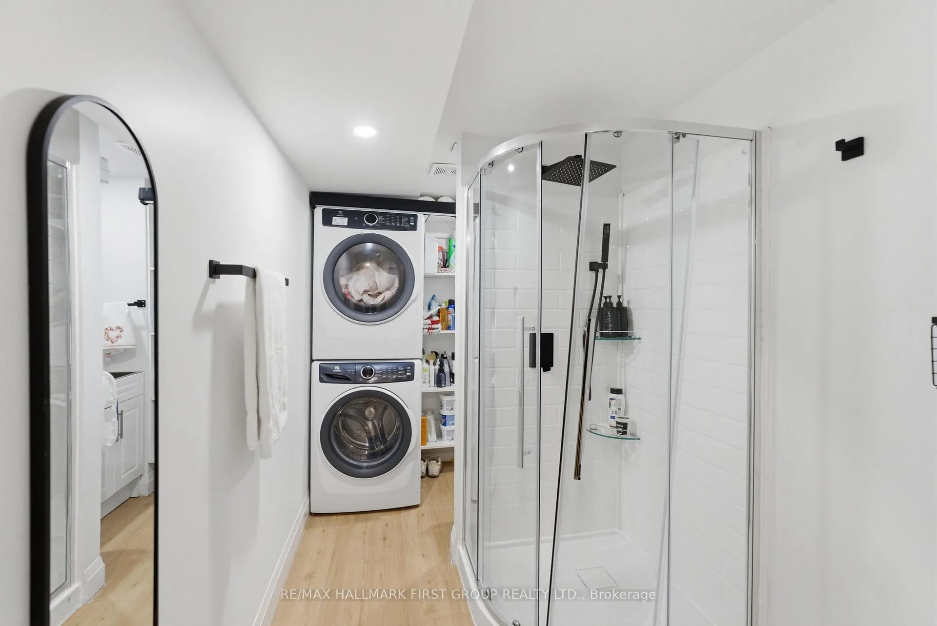 Photo 31 of Unit 61, 61 Foster Crescent, Brampton, Brampton North — HOMEH