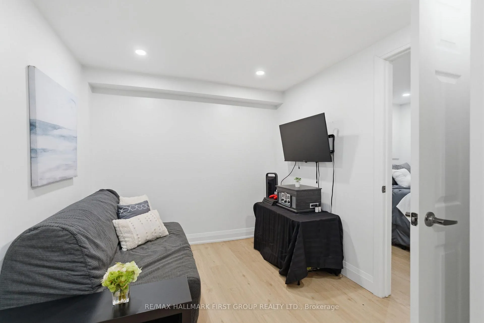 Photo 33 of Unit 61, 61 Foster Crescent, Brampton, Brampton North — HOMEH