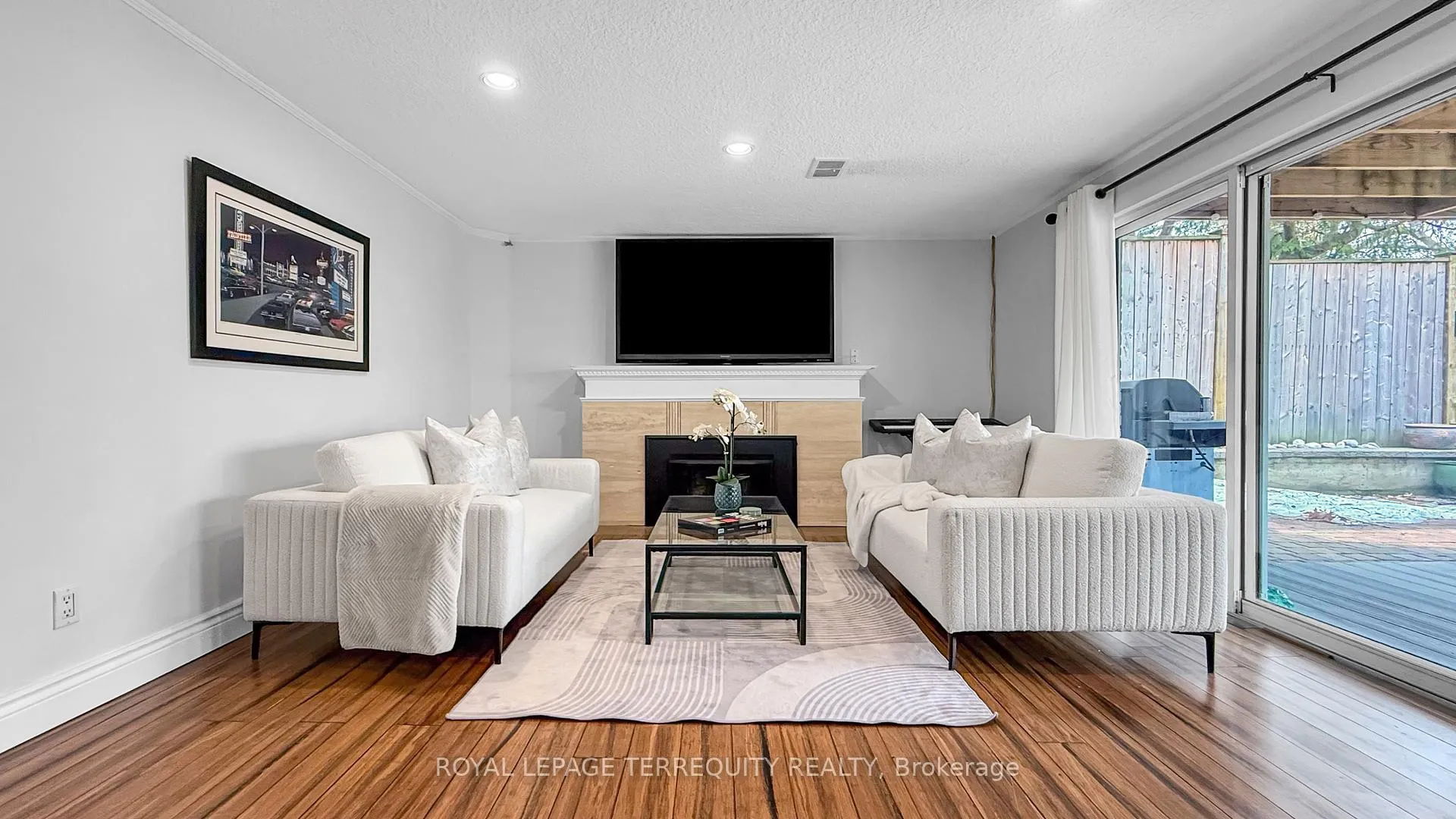 Photo 30 of 92 Saskatoon Drive, Etobicoke, Kingsview Village-The Westway — HOMEH