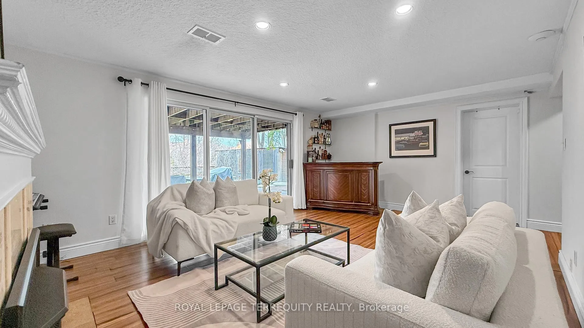 Photo 31 of 92 Saskatoon Drive, Etobicoke, Kingsview Village-The Westway — HOMEH