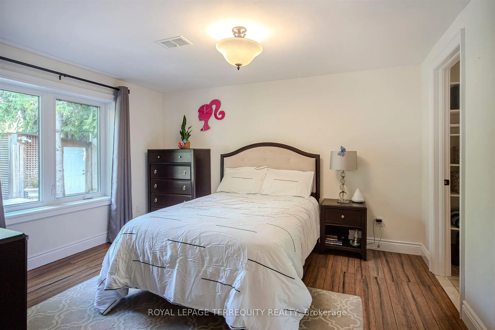 Photo 34 of 92 Saskatoon Drive, Etobicoke, Kingsview Village-The Westway — HOMEH