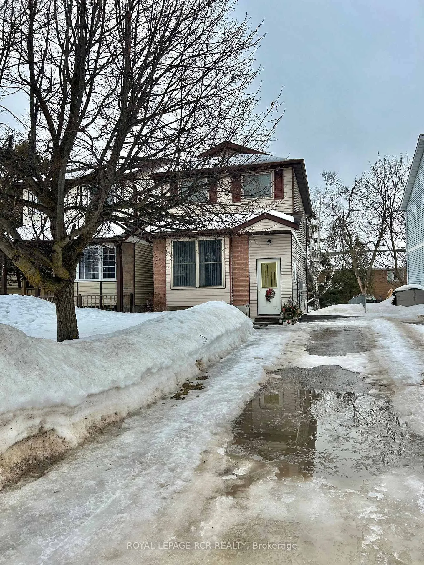 Photo 1 of 509 Pineview Gardens, Shelburne — HOMEH