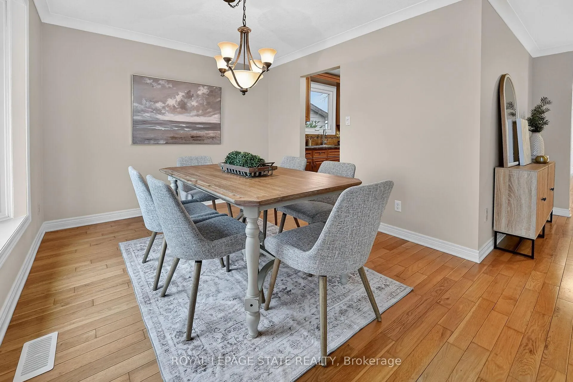 Photo 12 of 9 Sidare Court, Grimsby, Grimsby Beach — HOMEH