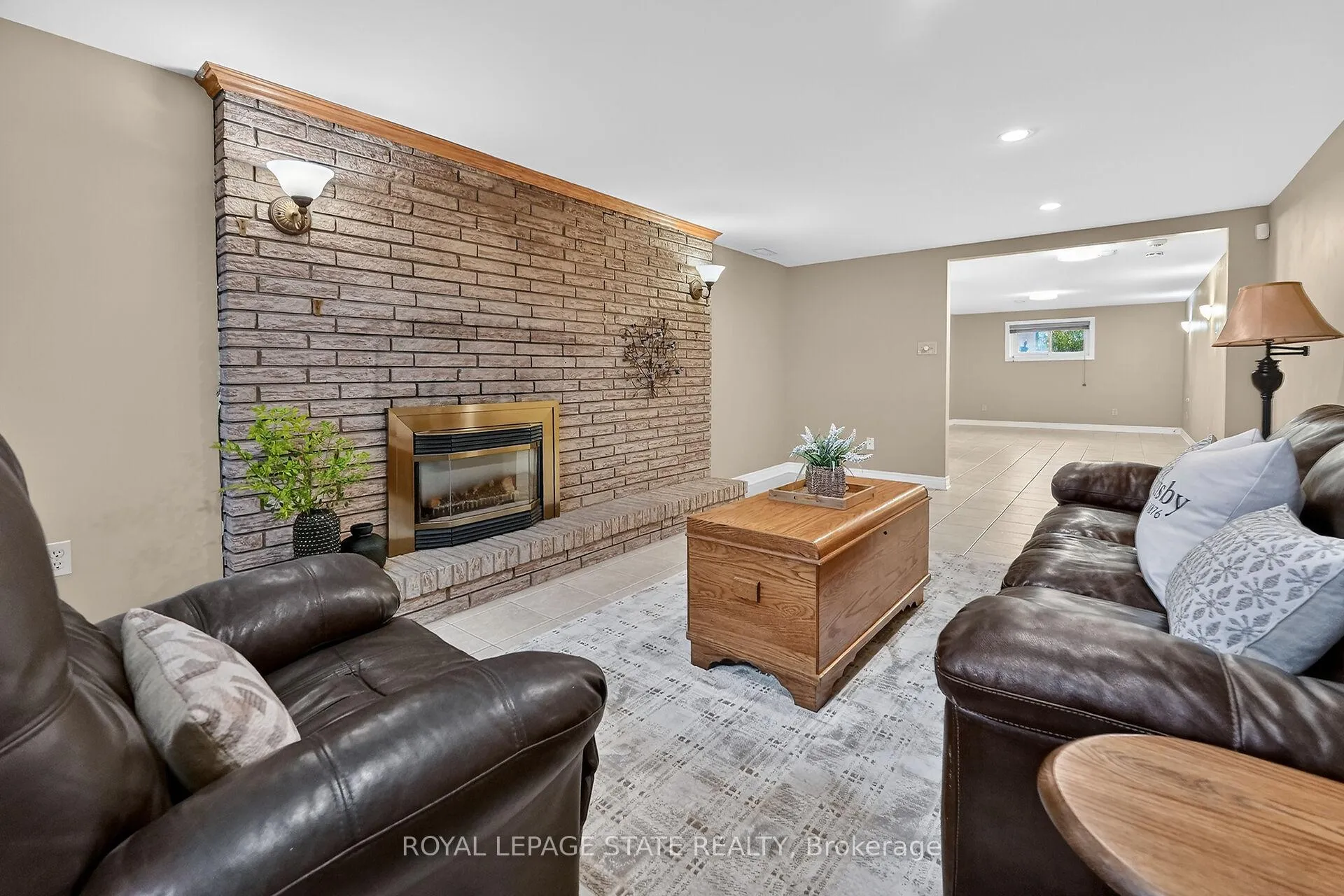 Photo 31 of 9 Sidare Court, Grimsby, Grimsby Beach — HOMEH