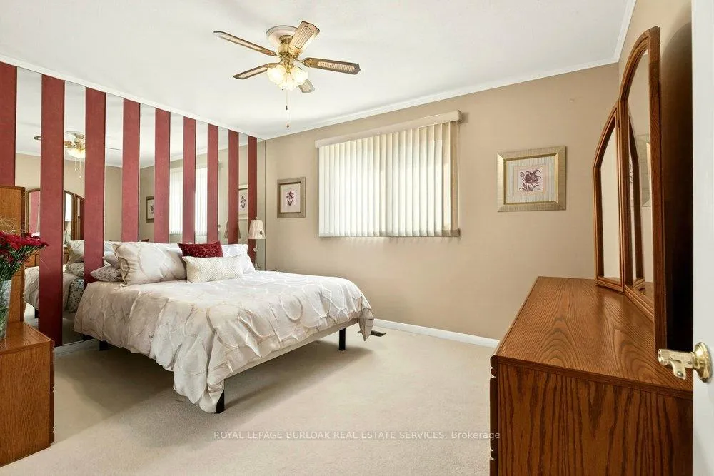 Photo 13 of 83 Sunvale Drive, Etobicoke, Willowridge-Martingrove-Richview — HOMEH