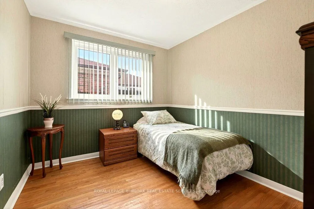 Photo 15 of 83 Sunvale Drive, Etobicoke, Willowridge-Martingrove-Richview — HOMEH