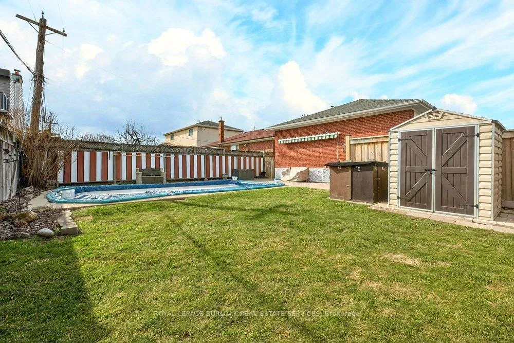 Photo 27 of 83 Sunvale Drive, Etobicoke, Willowridge-Martingrove-Richview — HOMEH