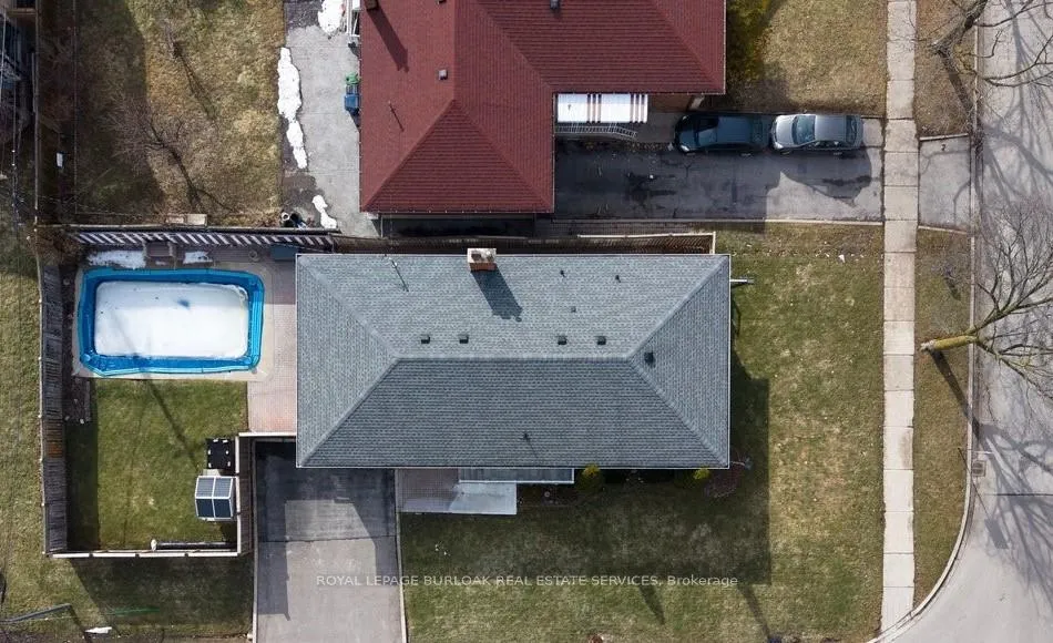 Photo 30 of 83 Sunvale Drive, Etobicoke, Willowridge-Martingrove-Richview — HOMEH
