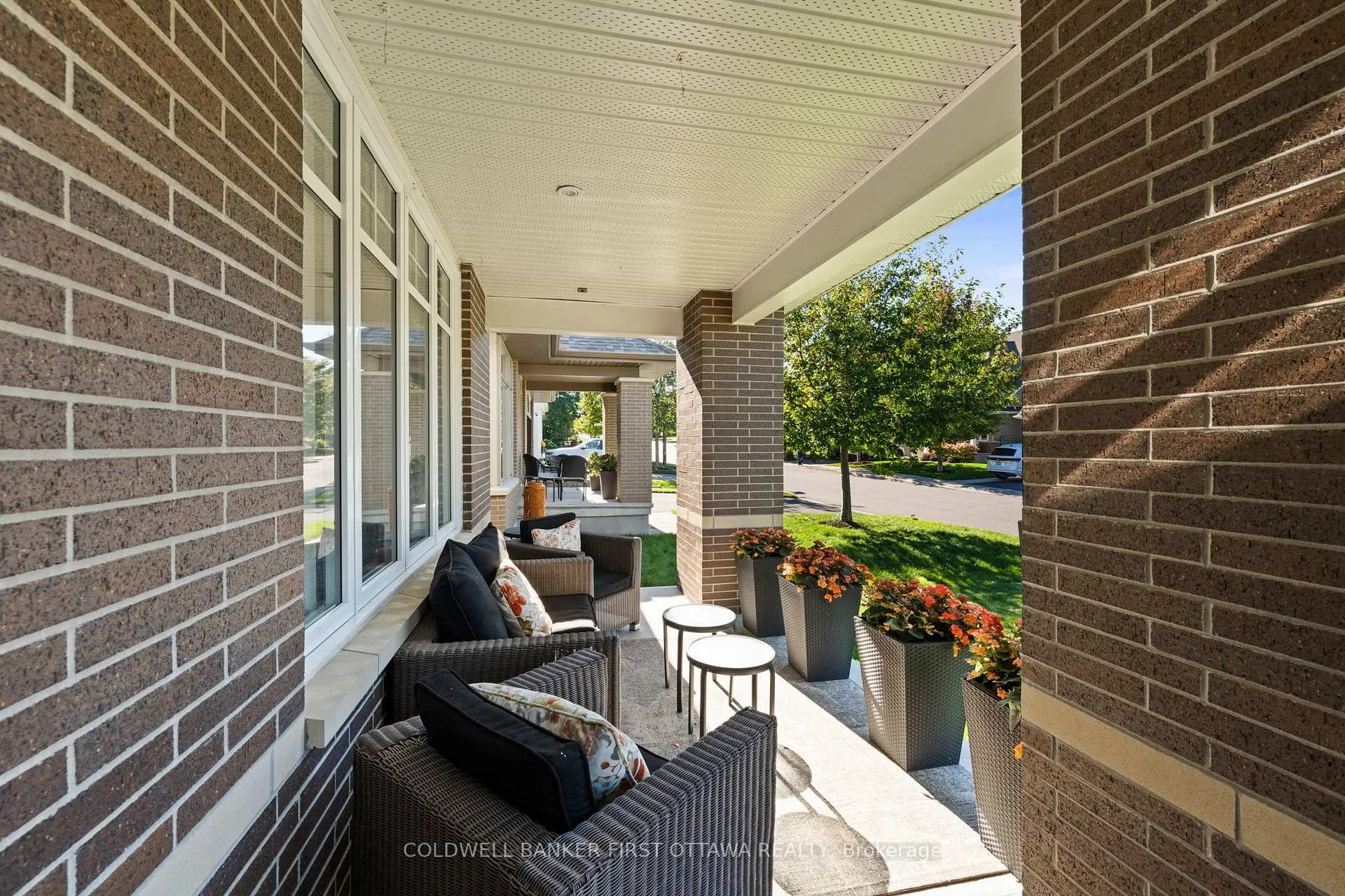 Photo 3 of 397 Kilspindie Ridge, Ottawa, Barrhaven - Stonebridge — HOMEH