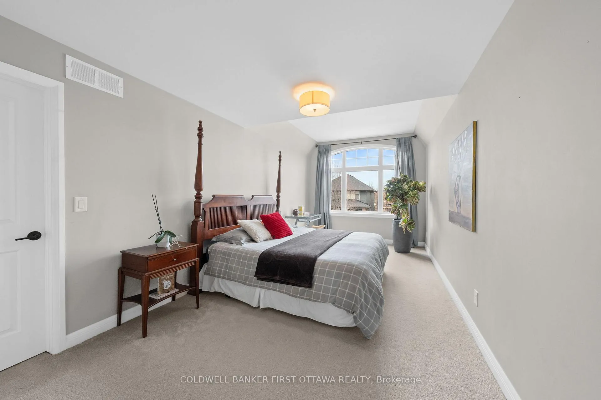 Photo 29 of 397 Kilspindie Ridge, Ottawa, Barrhaven - Stonebridge — HOMEH