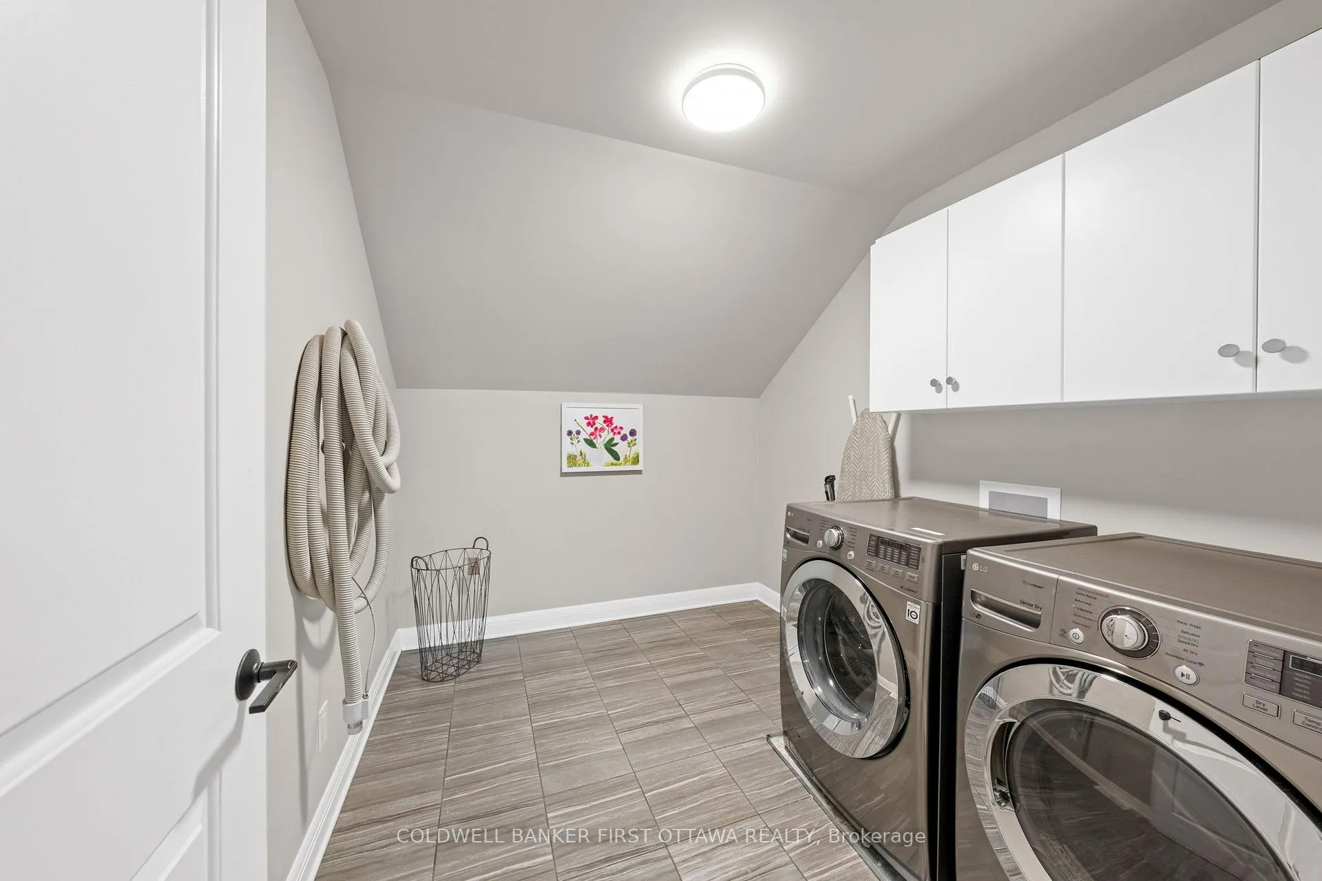 Photo 30 of 397 Kilspindie Ridge, Ottawa, Barrhaven - Stonebridge — HOMEH