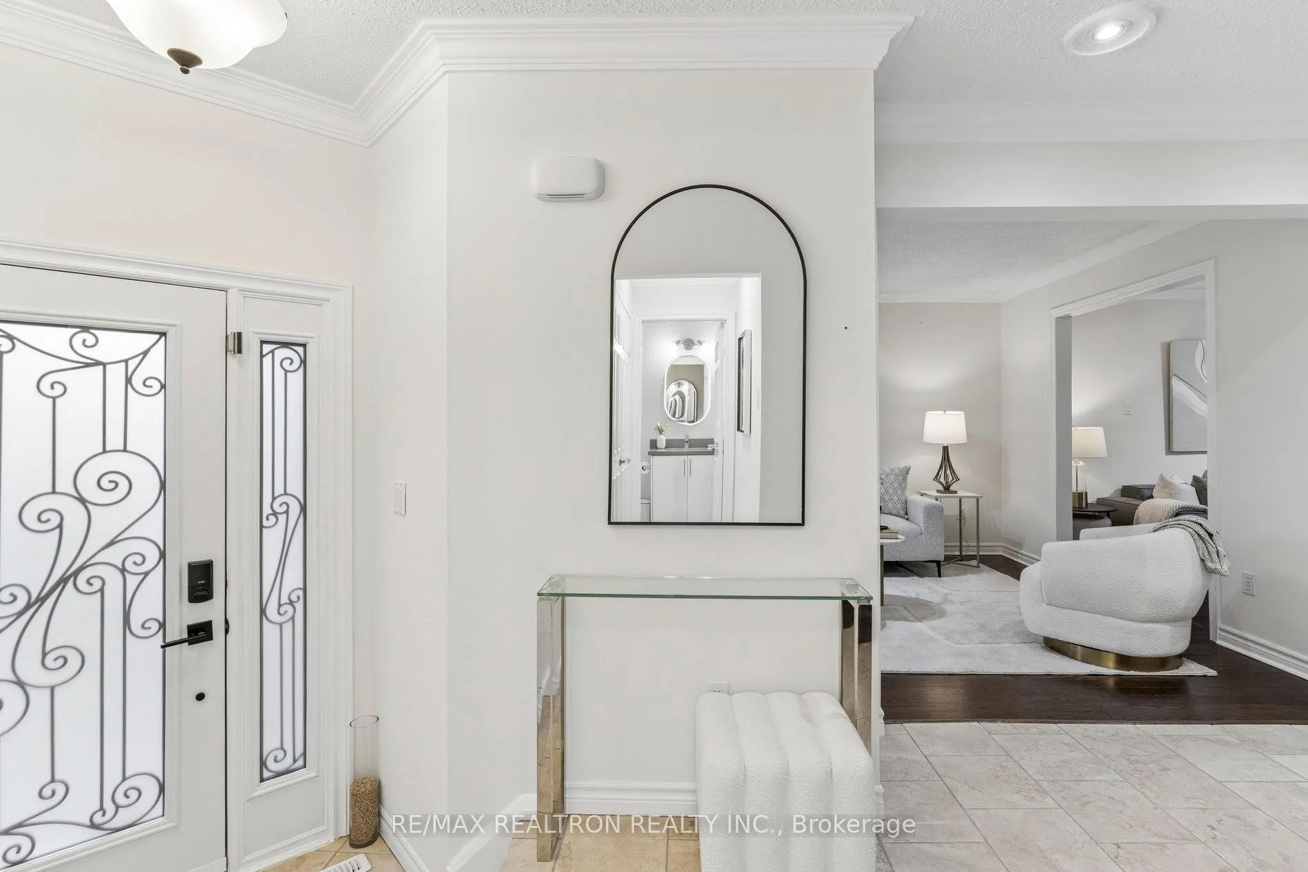 Photo 7 of 148 Edmund Seager Drive, Vaughan, Uplands — HOMEH