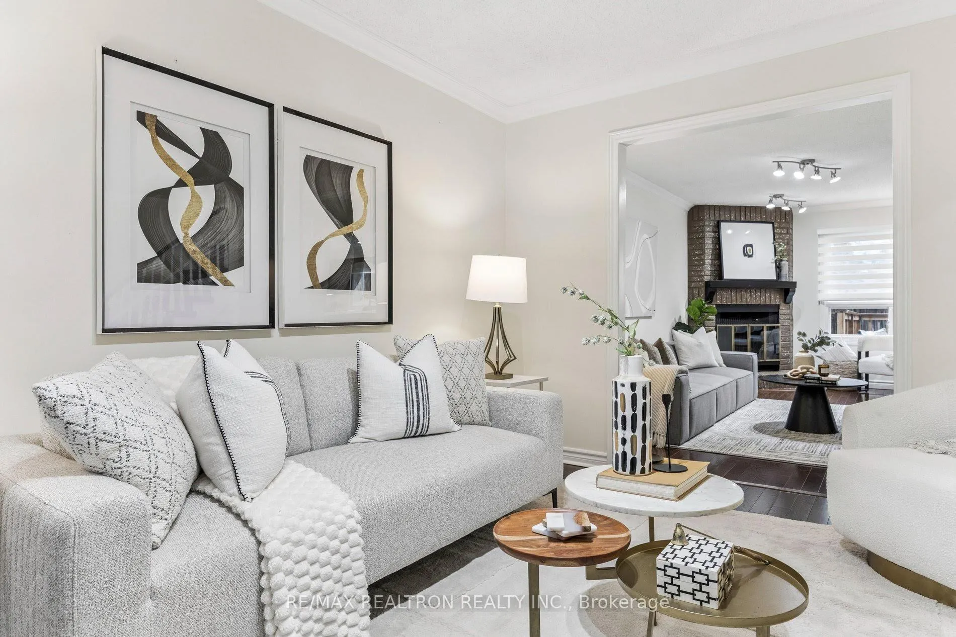 Photo 12 of 148 Edmund Seager Drive, Vaughan, Uplands — HOMEH