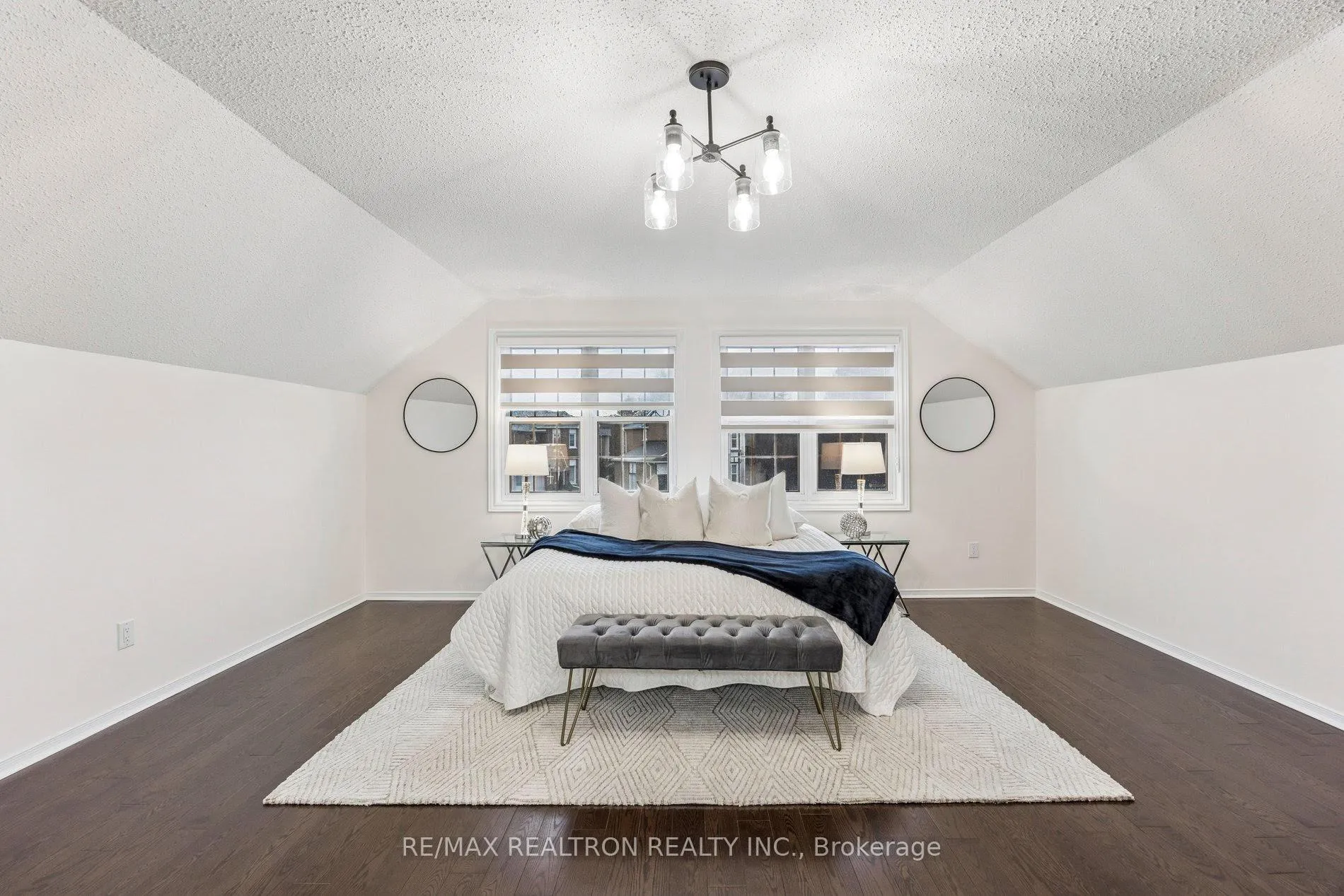 Photo 29 of 148 Edmund Seager Drive, Vaughan, Uplands — HOMEH