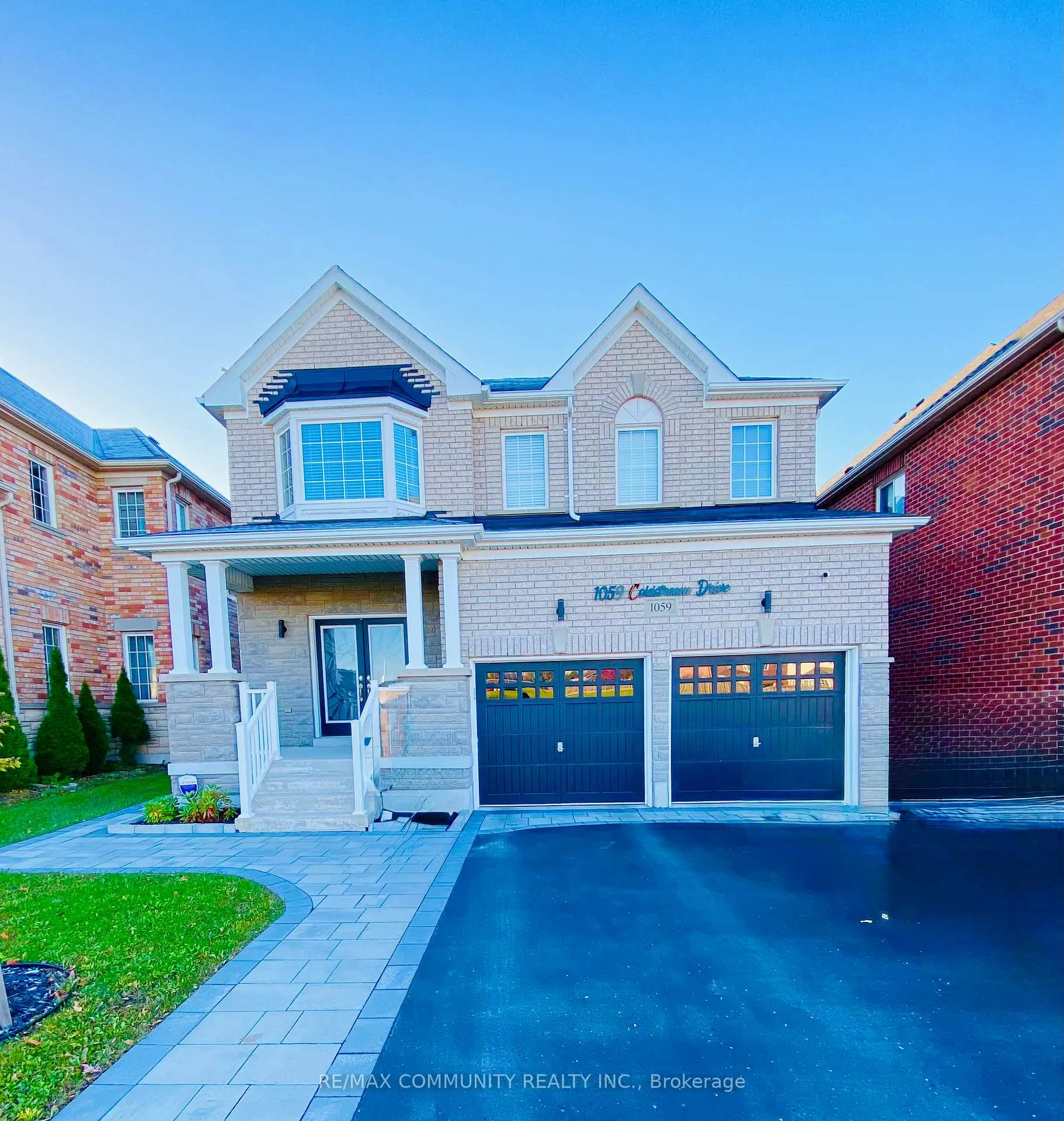Photo 1 of 1059 Coldstream Drive, Oshawa, Taunton — HOMEH