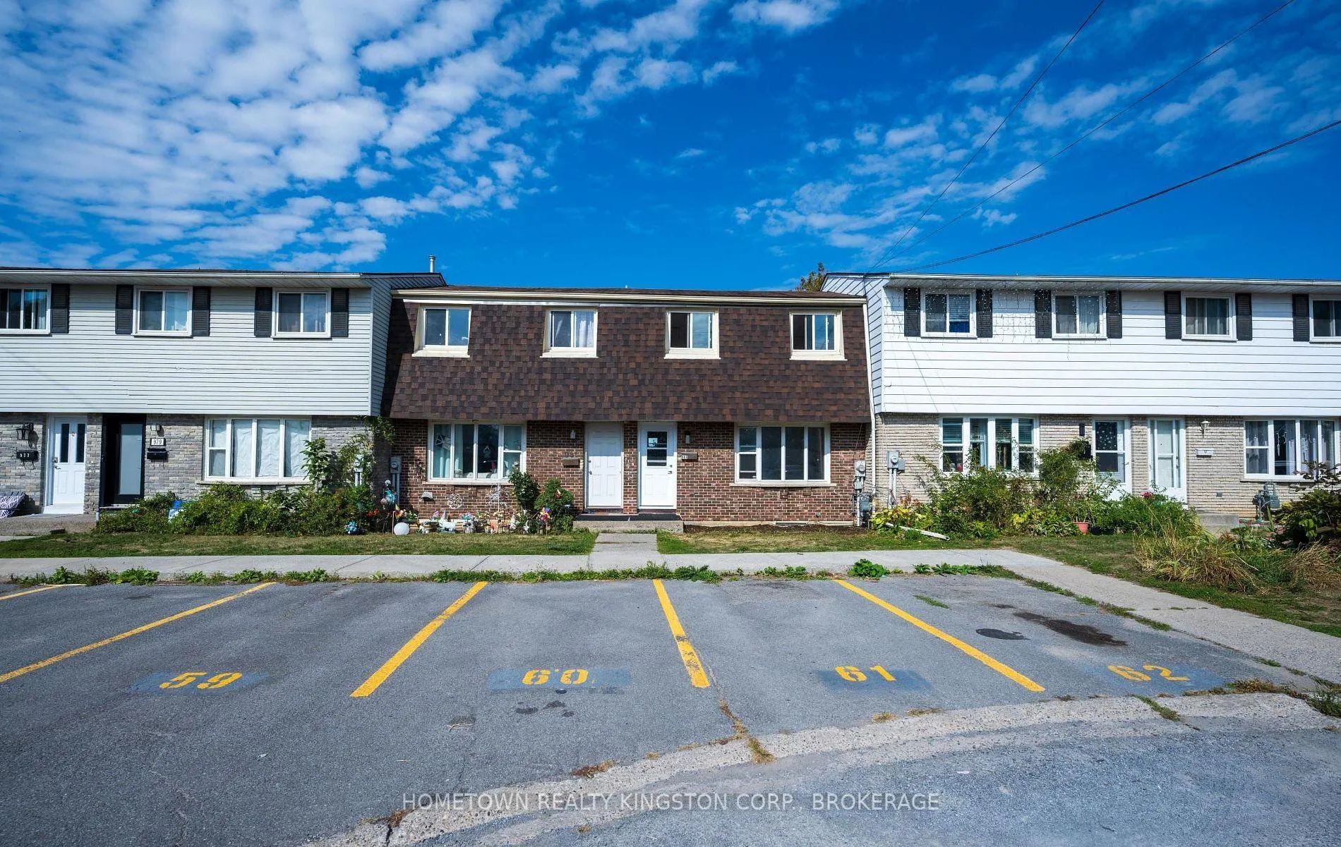Photo 2 of 983 Oakview Avenue, Kingston, South of Taylor-Kidd Blvd — HOMEH