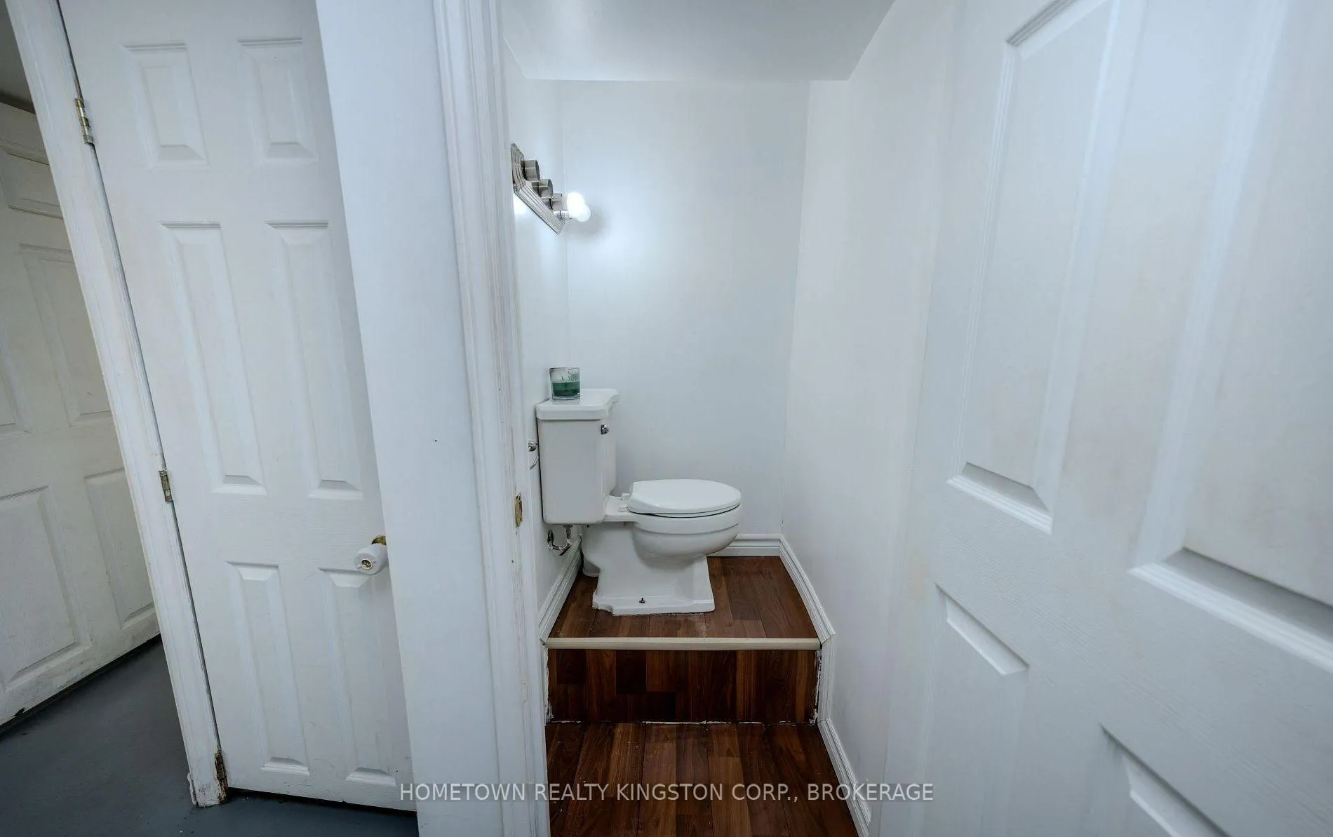 Photo 26 of 983 Oakview Avenue, Kingston, South of Taylor-Kidd Blvd — HOMEH