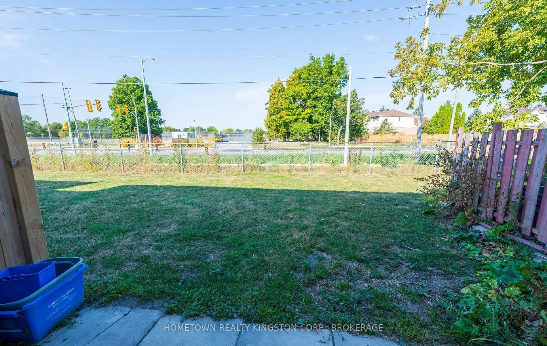 Photo 27 of 983 Oakview Avenue, Kingston, South of Taylor-Kidd Blvd — HOMEH