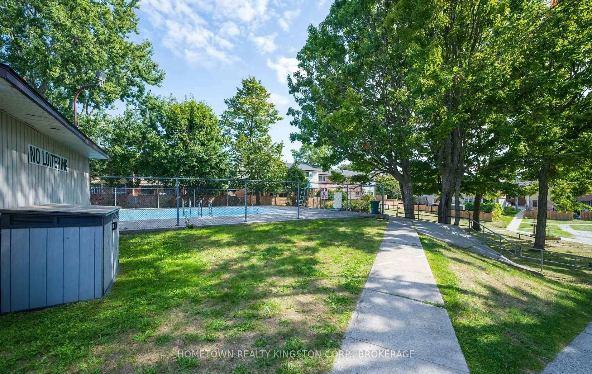 Photo 28 of 983 Oakview Avenue, Kingston, South of Taylor-Kidd Blvd — HOMEH