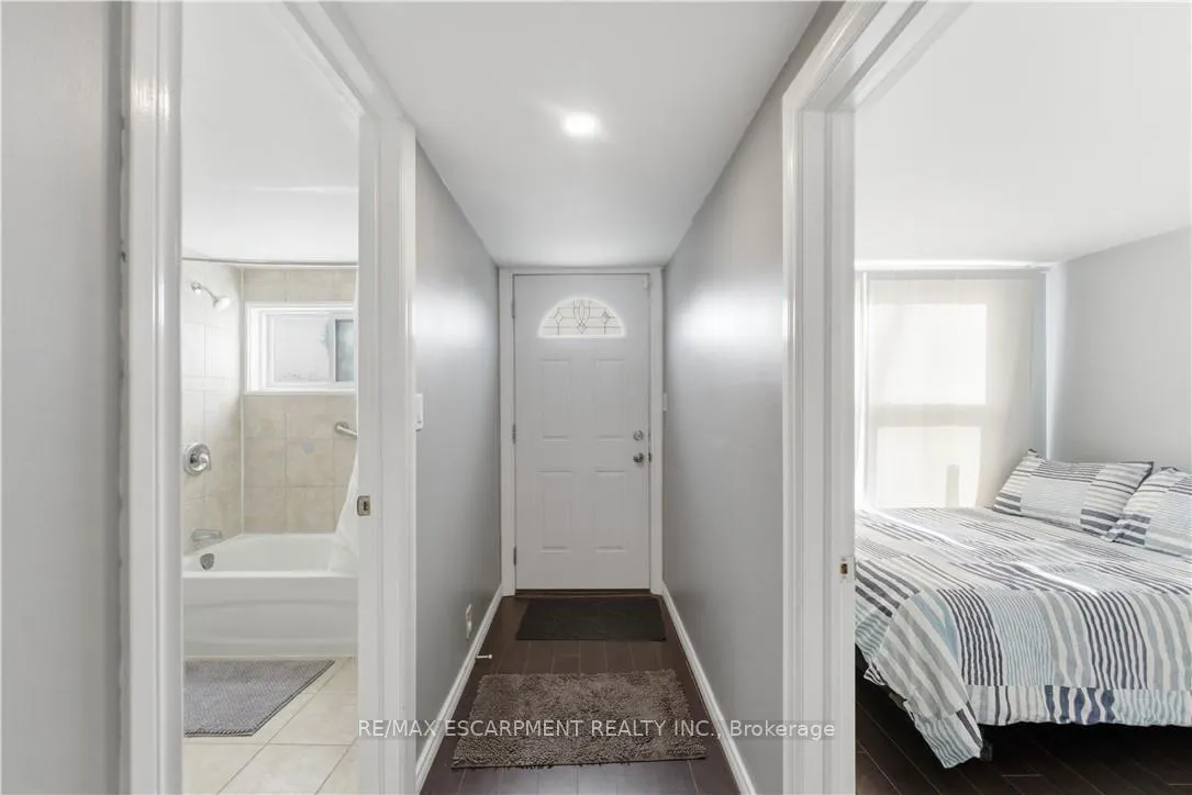 Photo 19 of 80 Walnut Street, Brantford — HOMEH