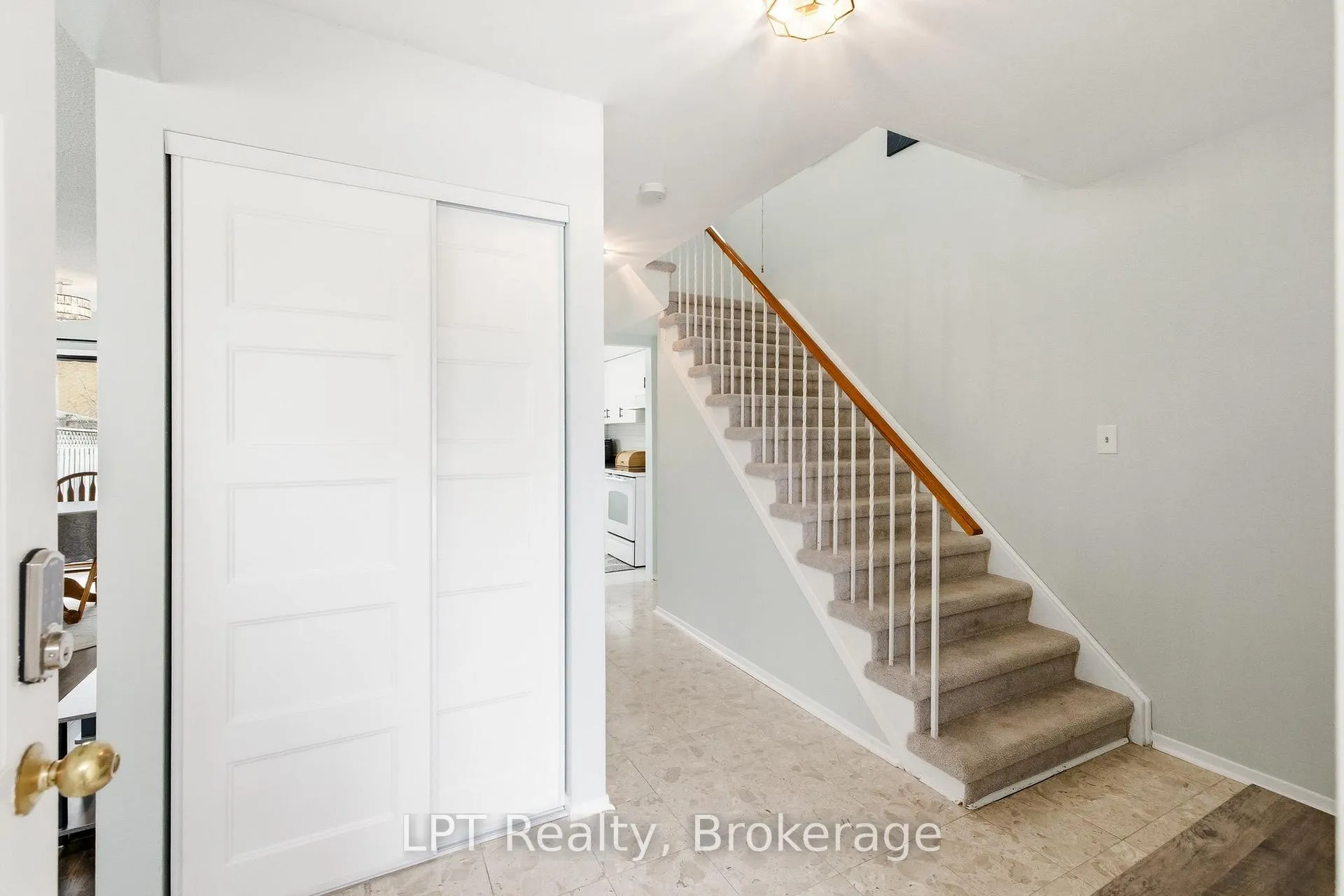 Photo 5 of 152 Ravenscroft Road, Ajax, Central West — HOMEH