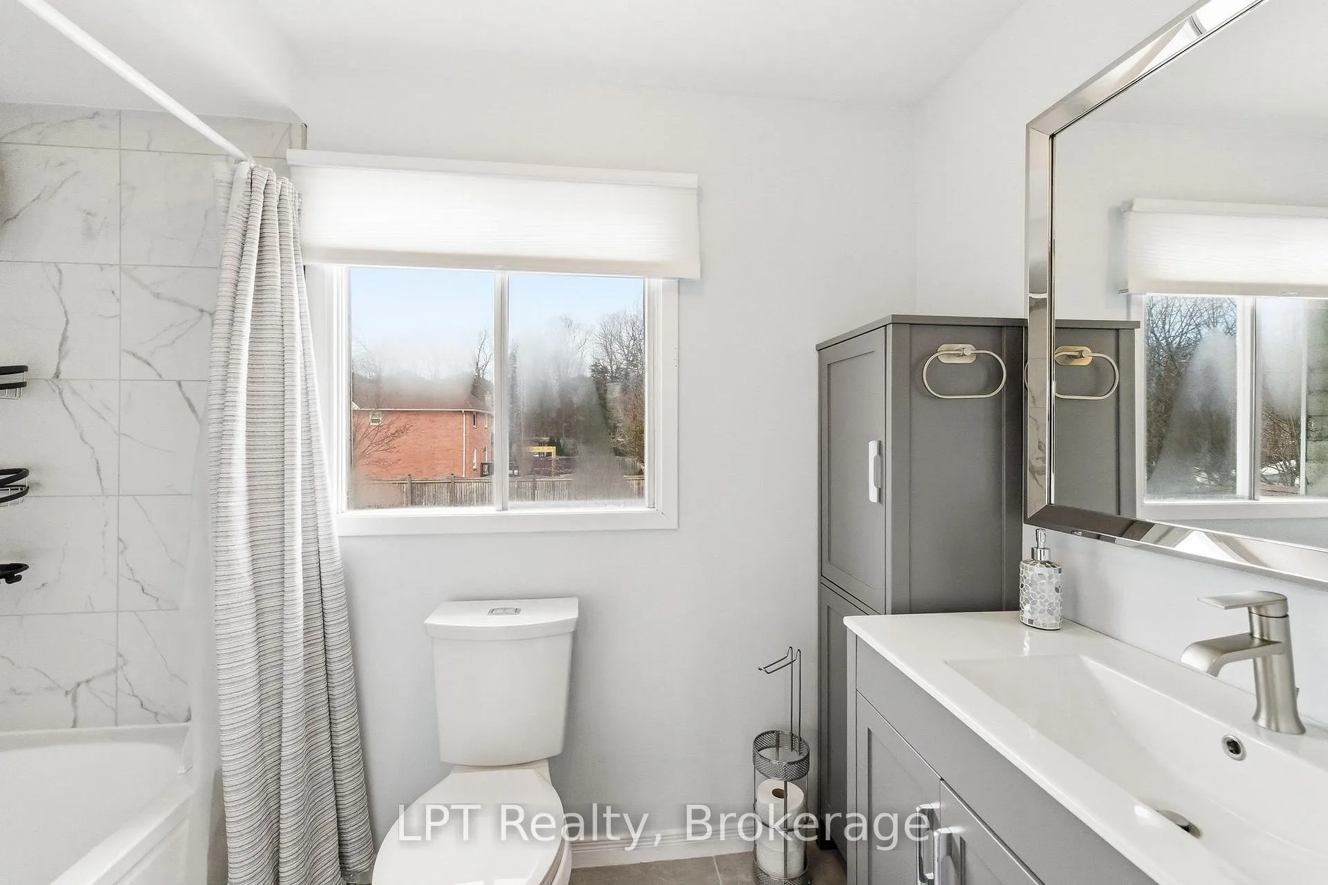 Photo 26 of 152 Ravenscroft Road, Ajax, Central West — HOMEH