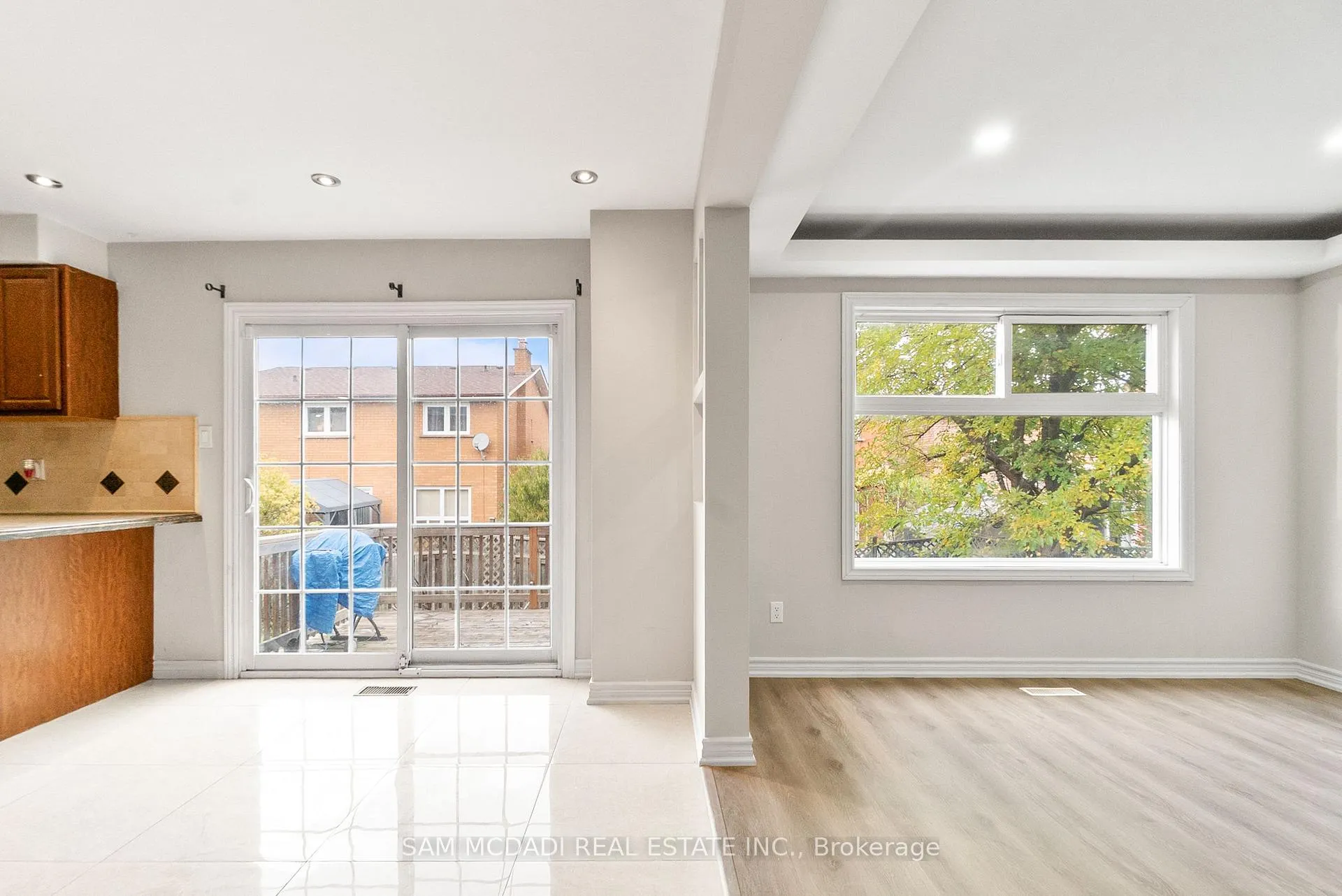 Photo 16 of 149 Sunforest Drive, Brampton, Heart Lake West — HOMEH