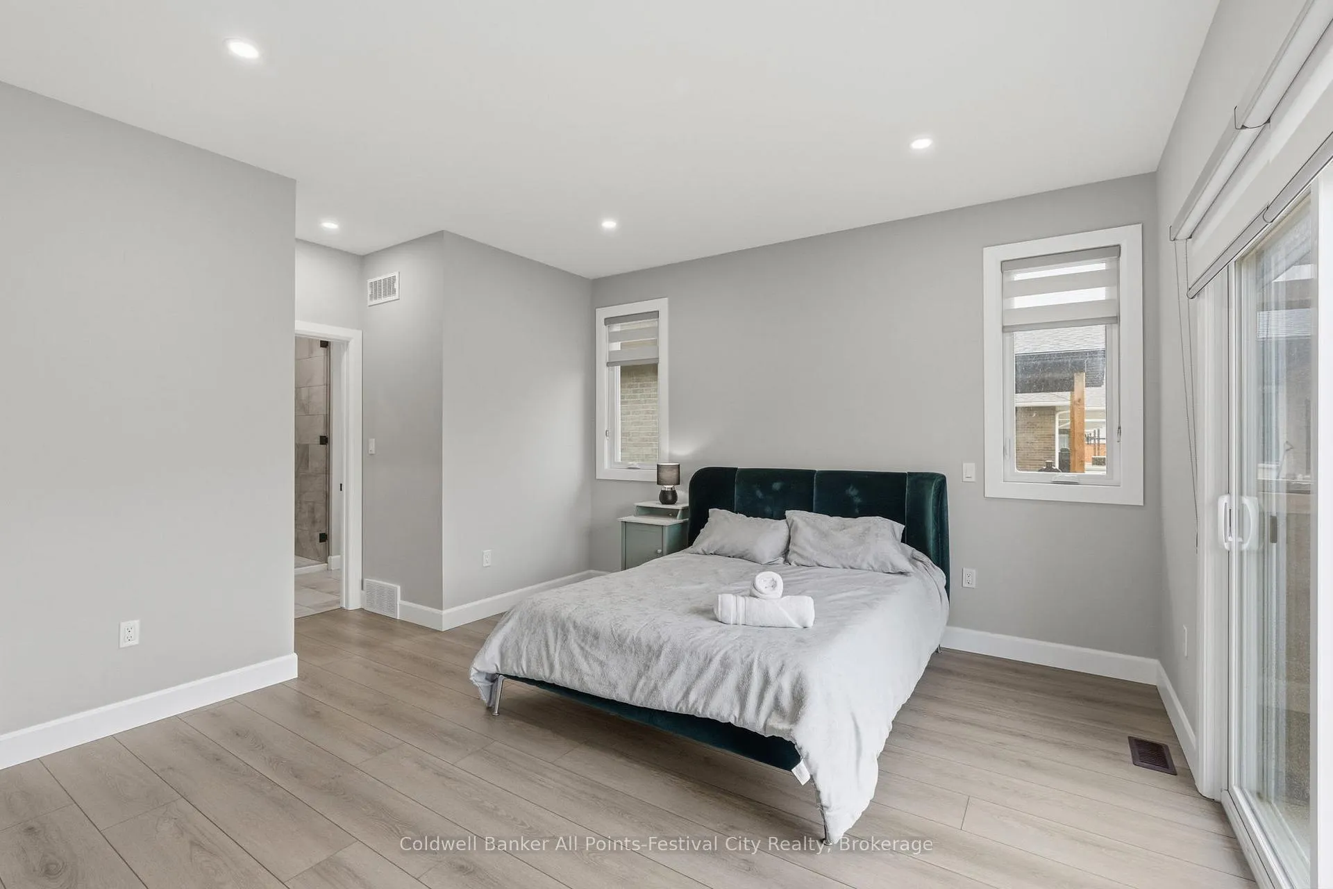 Photo 19 of 467 Warren Street, Goderich, Goderich (Town) — HOMEH