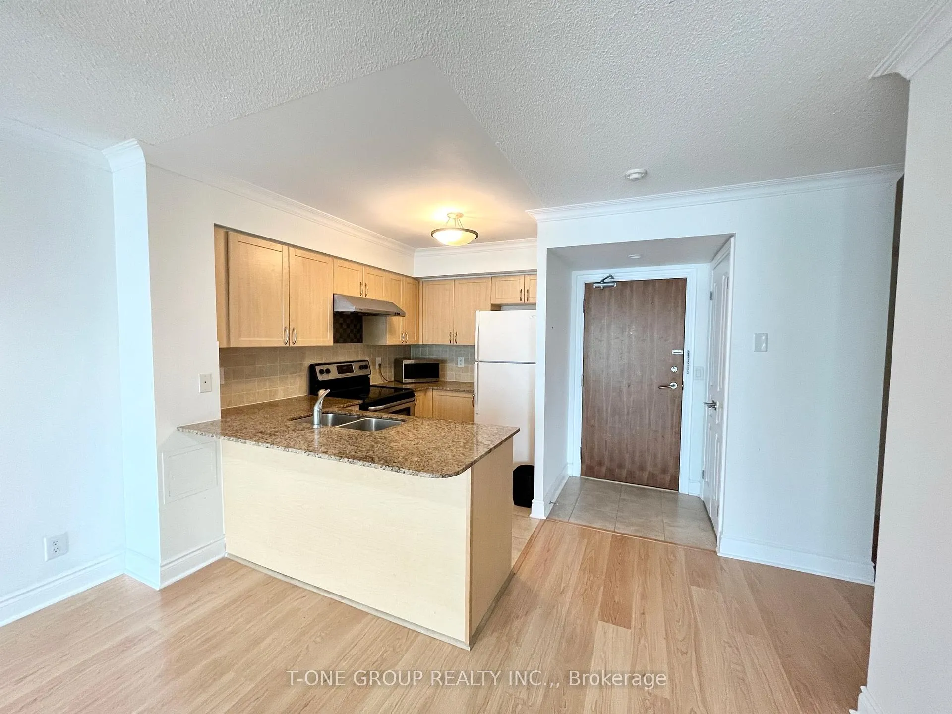 Photo 4 of Unit 819, 30 Clegg Road, Markham, Unionville — HOMEH