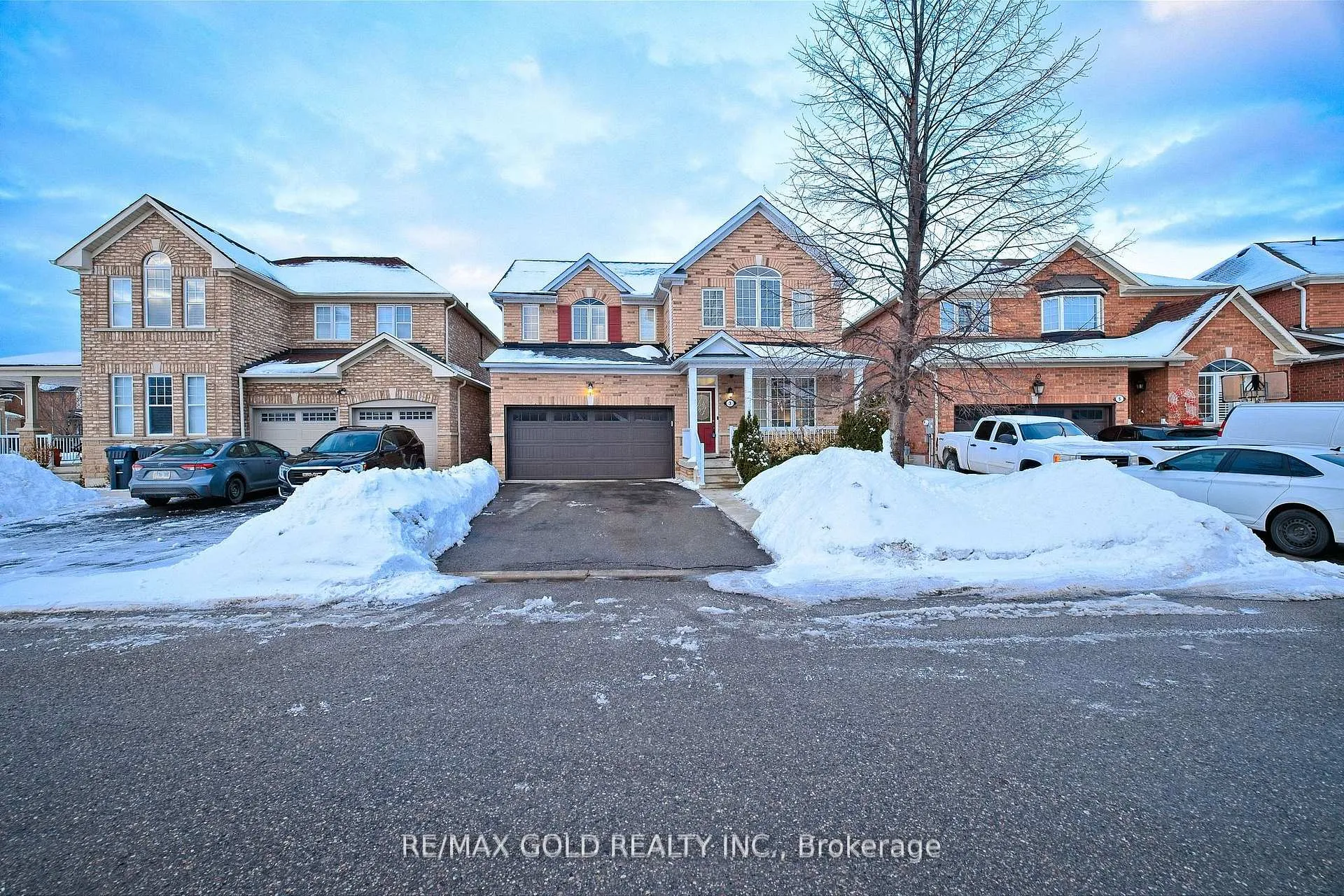 Photo 2 of 3 Spotted Owl Crescent, Brampton, Northwest Sandalwood Parkway — HOMEH