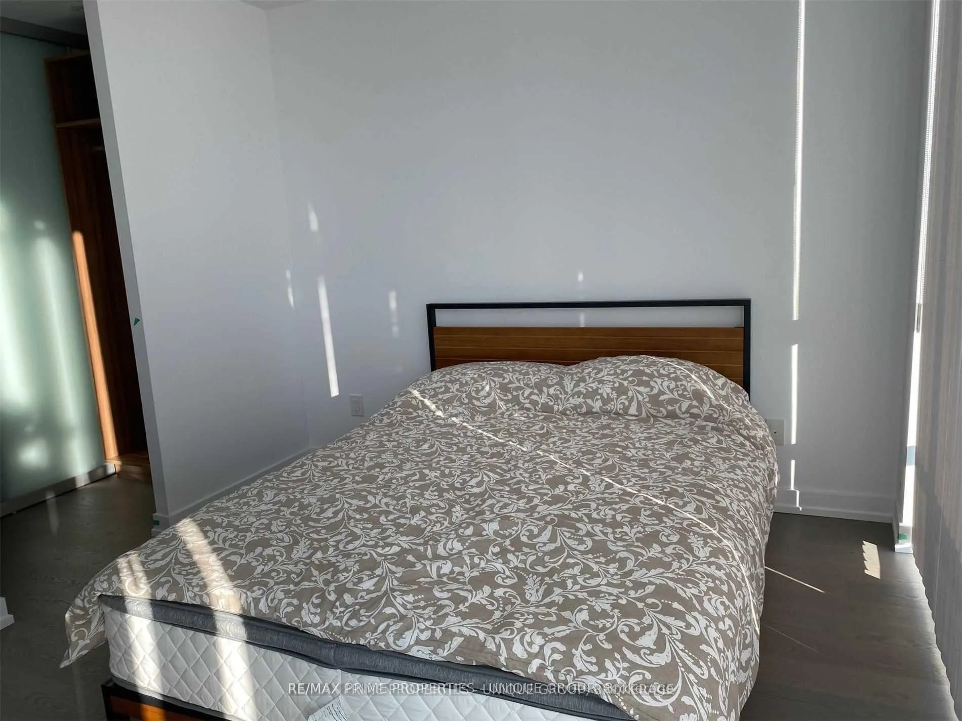 Photo 7 of Unit 2916, 488 University Avenue, Toronto, University — HOMEH