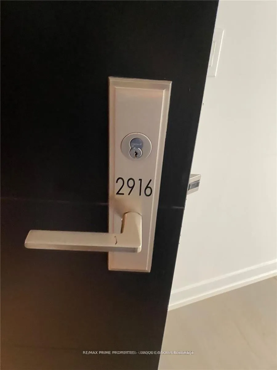 Photo 17 of Unit 2916, 488 University Avenue, Toronto, University — HOMEH