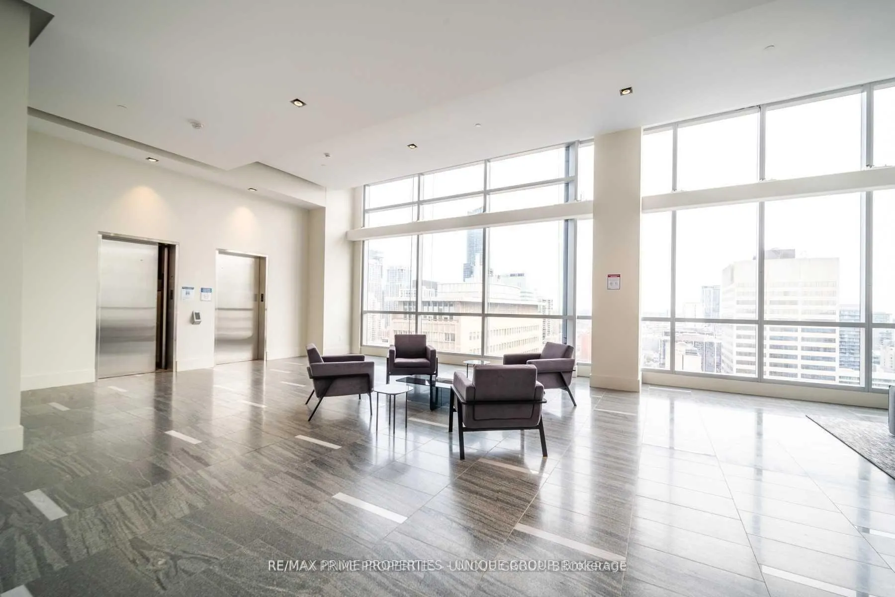 Photo 27 of Unit 2916, 488 University Avenue, Toronto, University — HOMEH