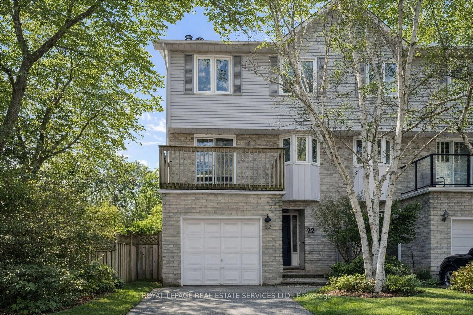 Photo 2 of Unit 22, 2299 Marine Drive, Oakville, Bronte — HOMEH