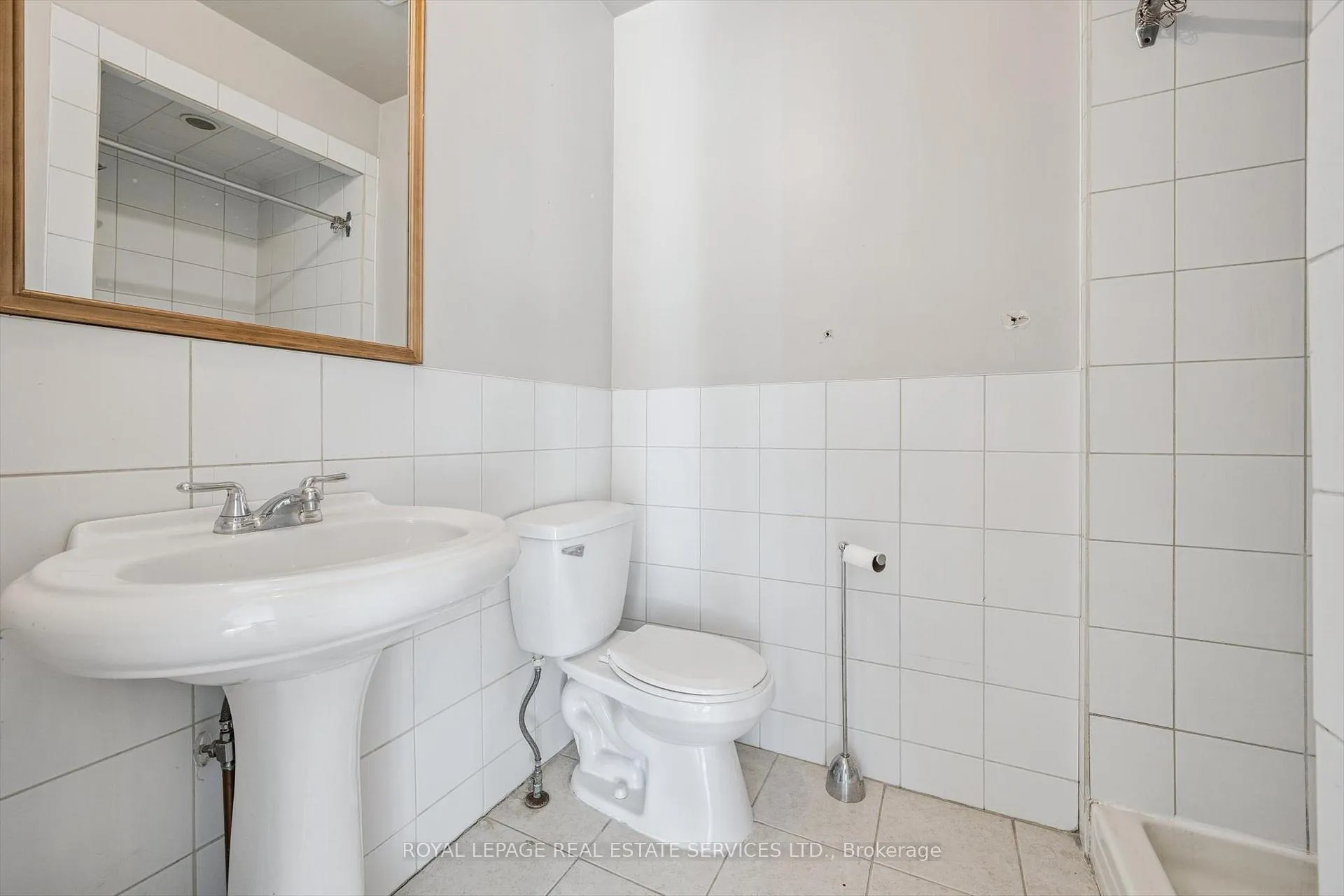 Photo 28 of Unit 22, 2299 Marine Drive, Oakville, Bronte — HOMEH