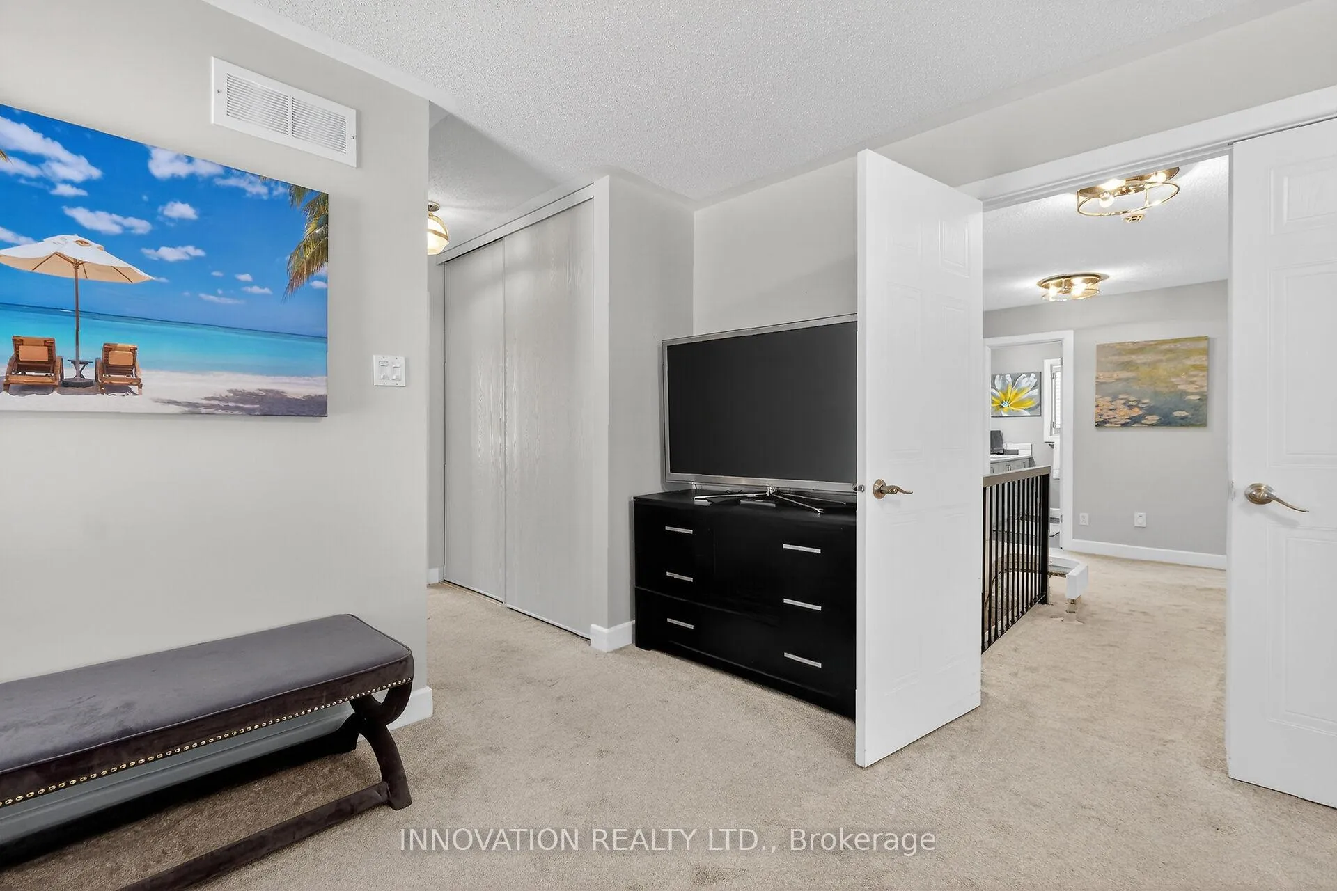 Photo 15 of 59 Farmfield Crescent, Ottawa, Kanata - Emerald Meadows/Trailwest — HOMEH
